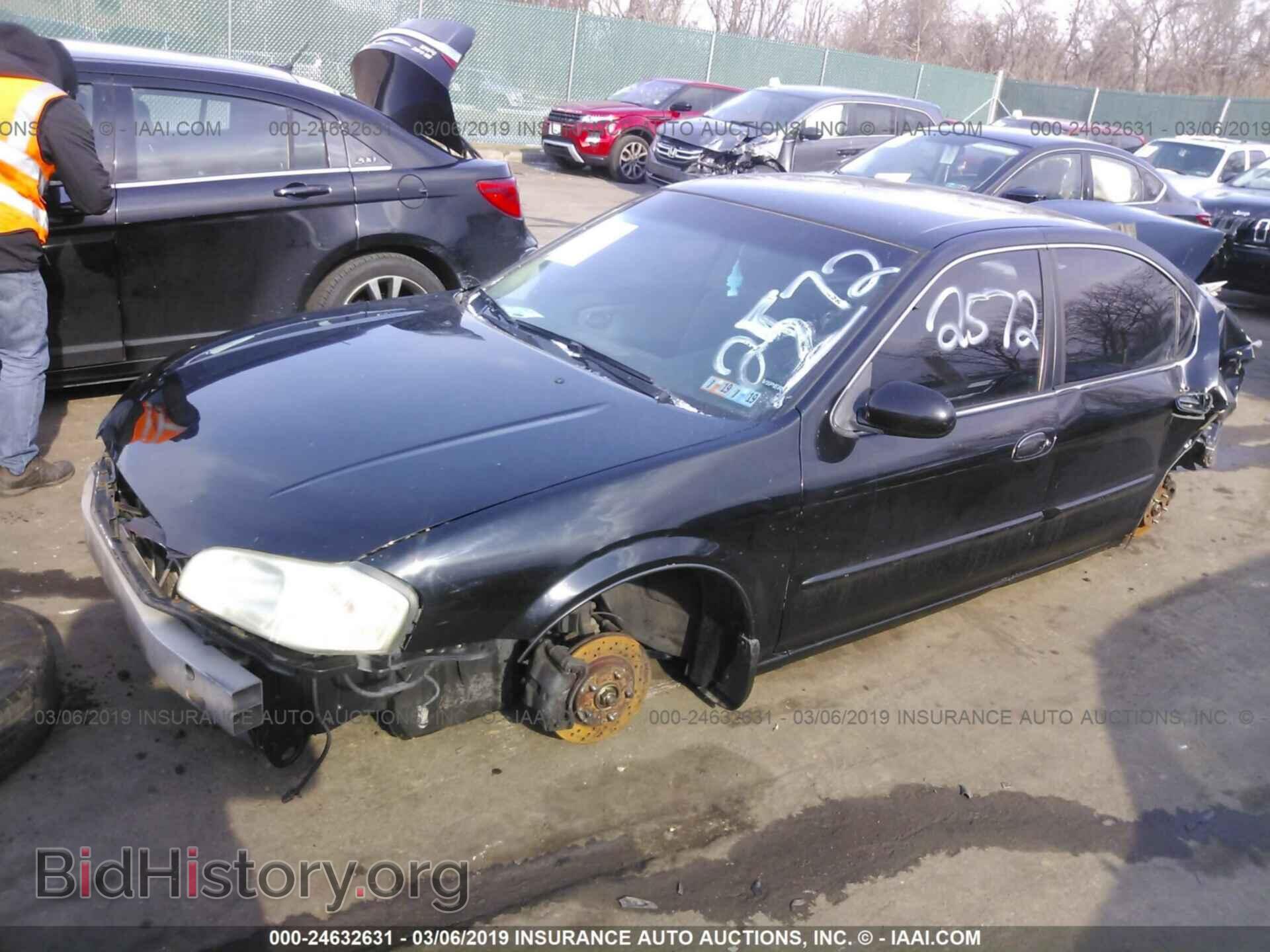 2000 NISSAN MAXIMA - VIN: JN1CA31D0YT708484 - Фото 2