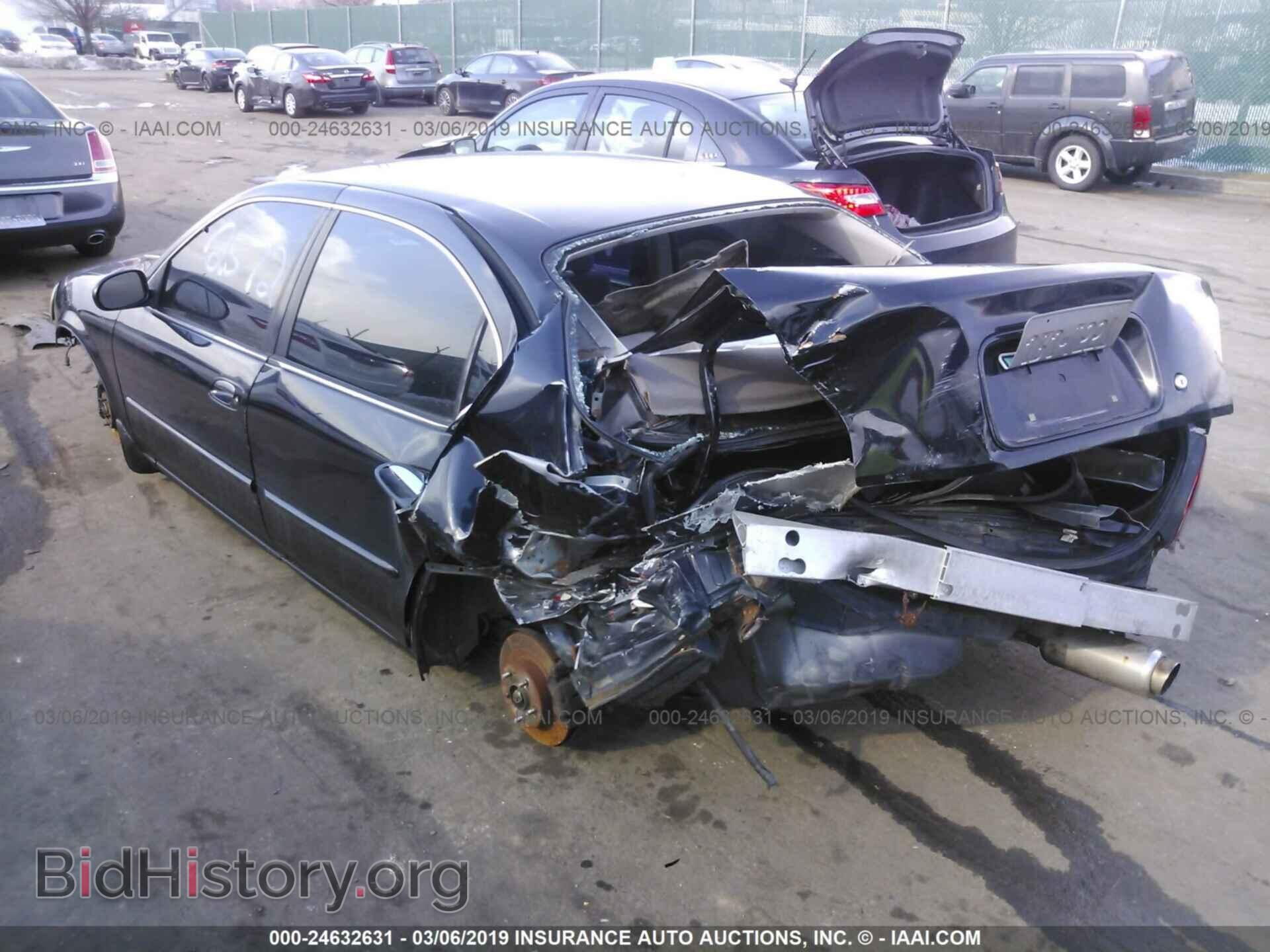 2000 NISSAN MAXIMA - VIN: JN1CA31D0YT708484 - Фото 3