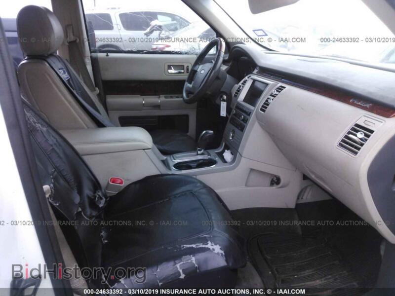 2011 Ford FLEX (VIN 2FMGK5DC3BBD00283) — photo 5 of 10