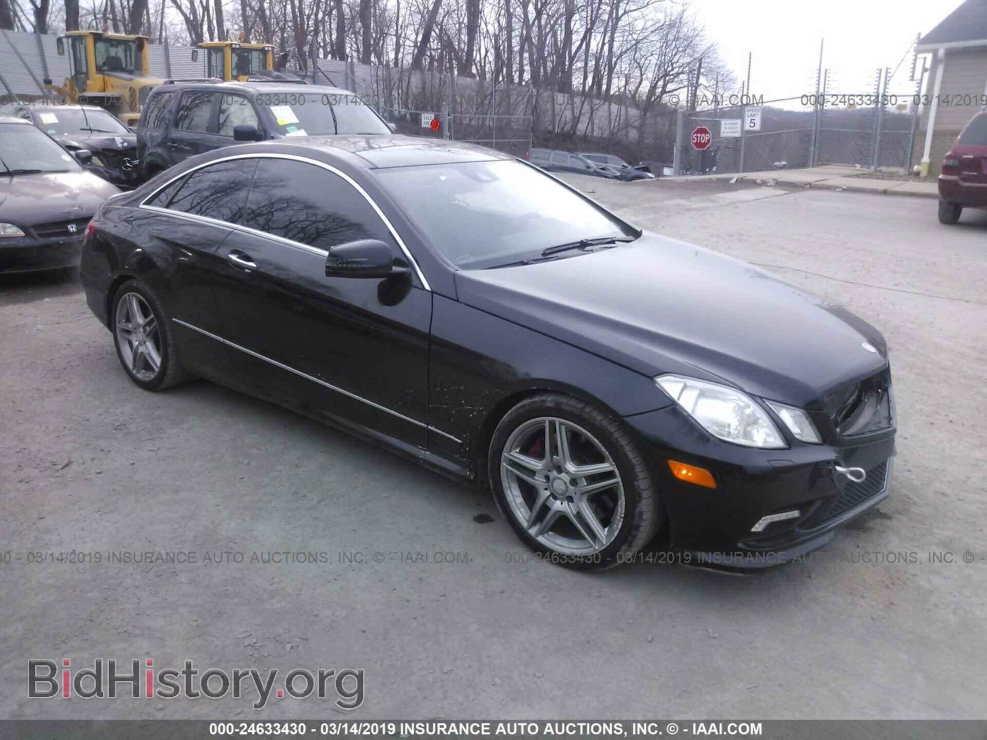 Photo WDDKJ7CB8BF067169 - MERCEDES-BENZ E 2011
