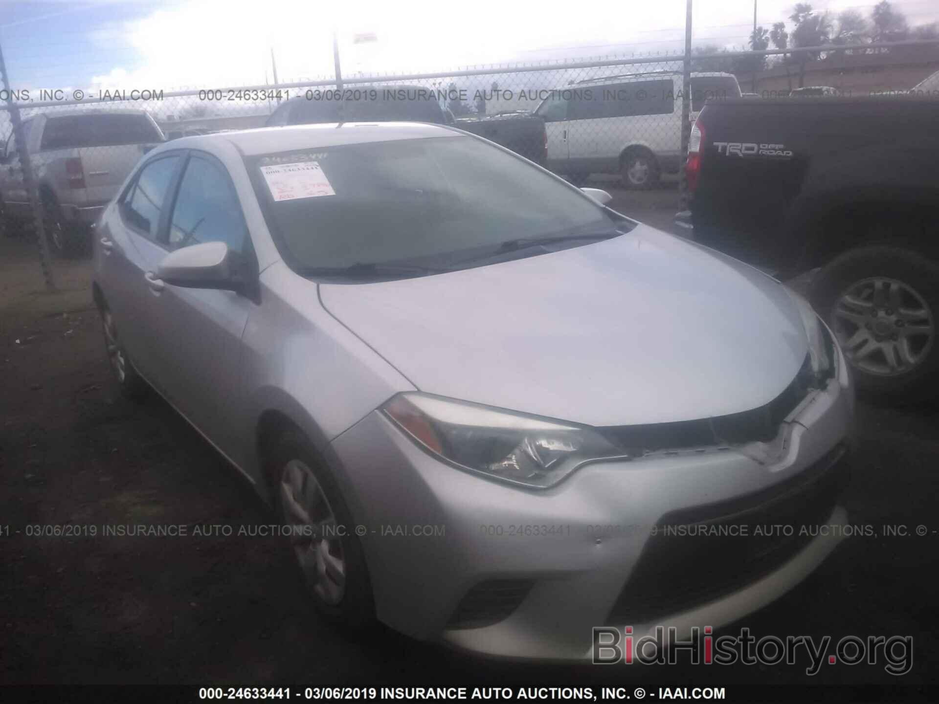 Photo 5YFBURHE5FP301119 - TOYOTA COROLLA 2015