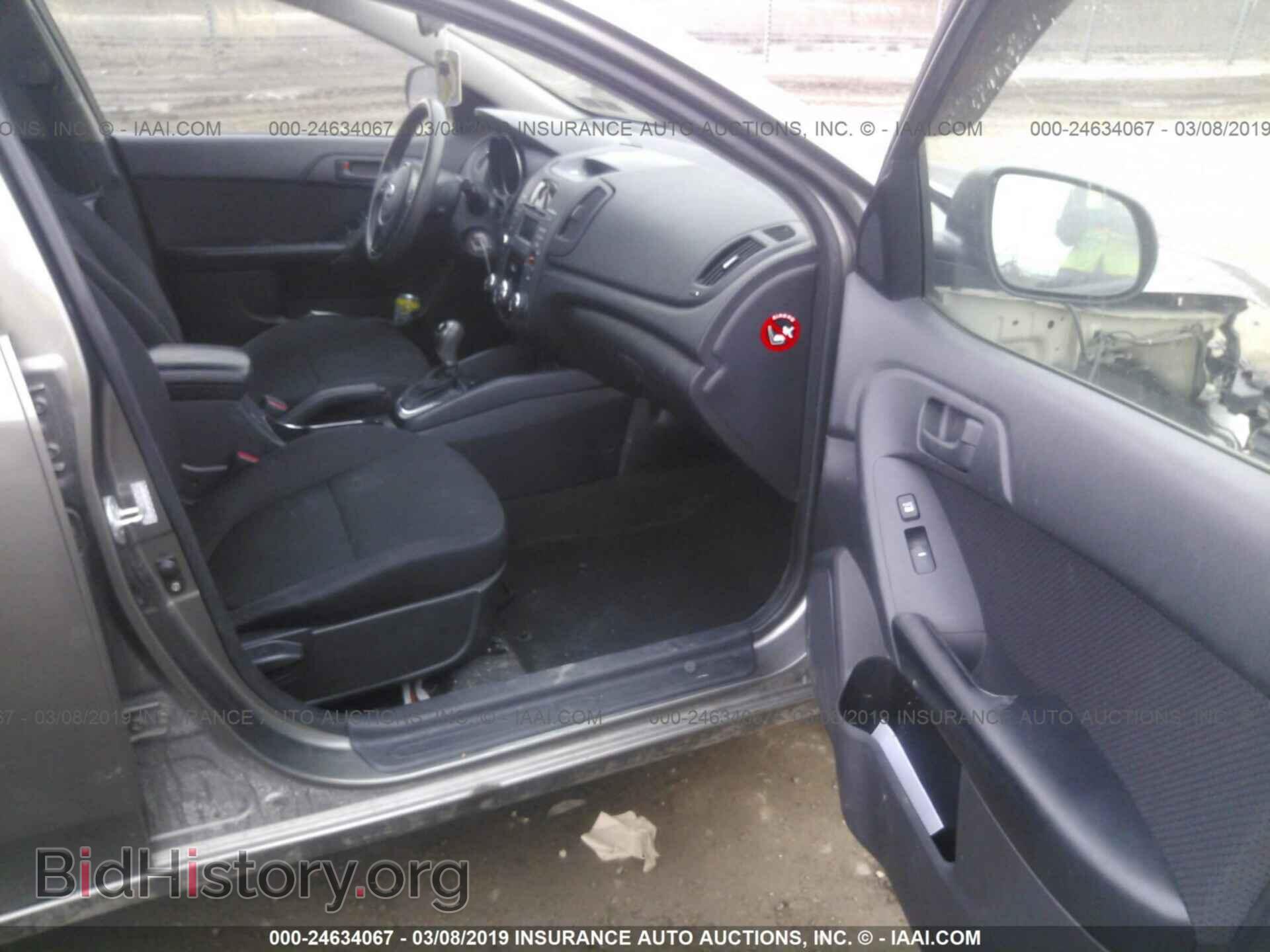 2012 KIA FORTE - VIN: KNAFU5A28C5637489 - Фото 5