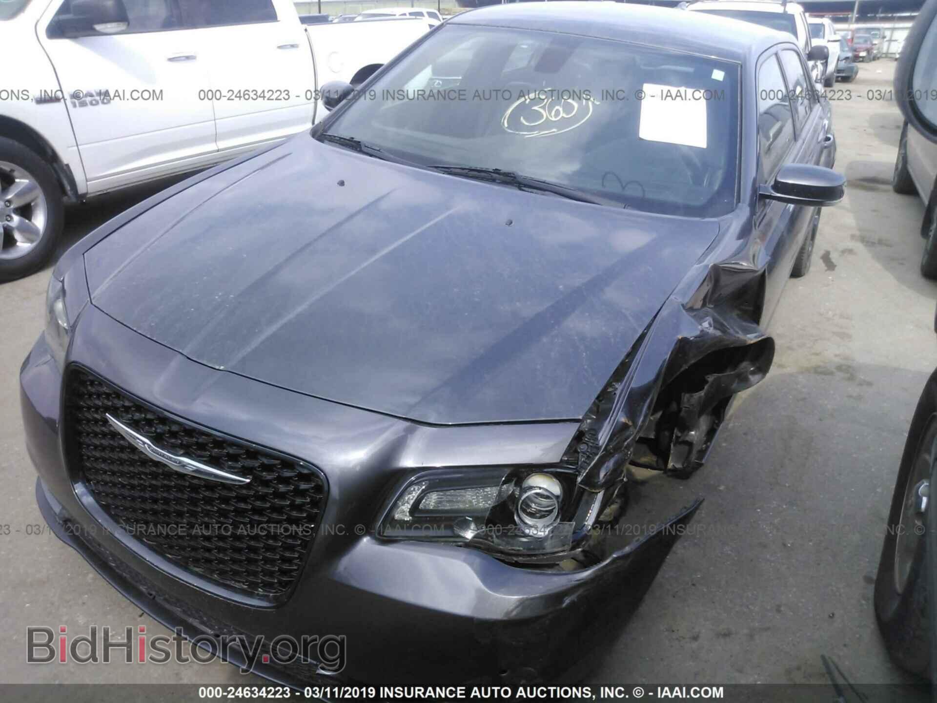 2015 CHRYSLER 300 - VIN: 2C3CCABG9FH755760 - Фото 2