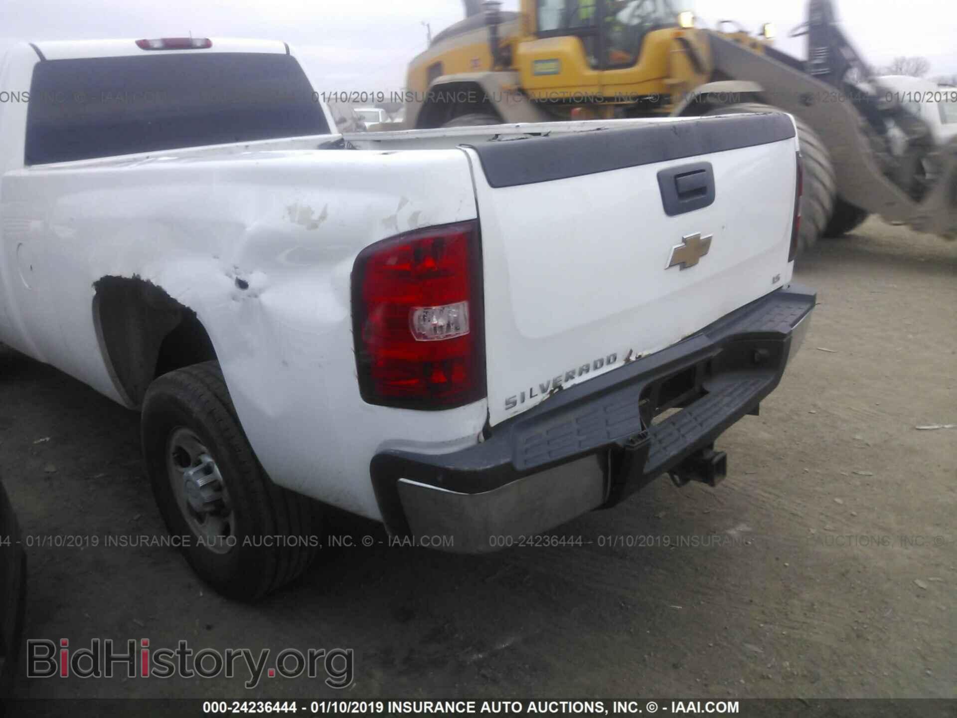 2007 CHEVROLET SILVERADO - VIN: 1GCHC24667E549770 - Фото 6