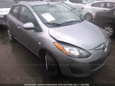 2012 Mazda MAZDA2, серебристый — VIN JM1DE1KY4C0138463, IAAI