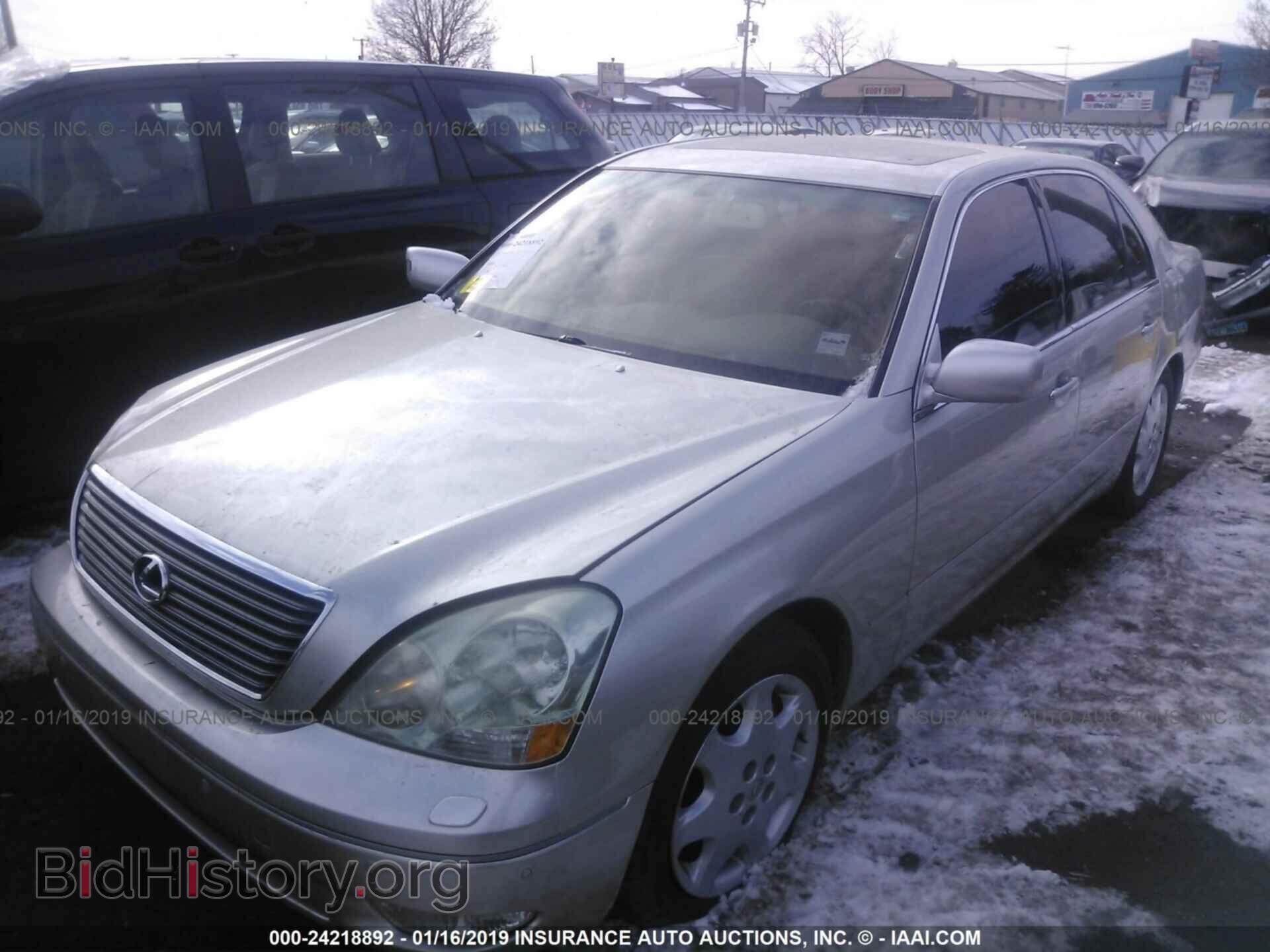 2002 LEXUS LS - VIN: JTHBN30F520082521 - Photo 2