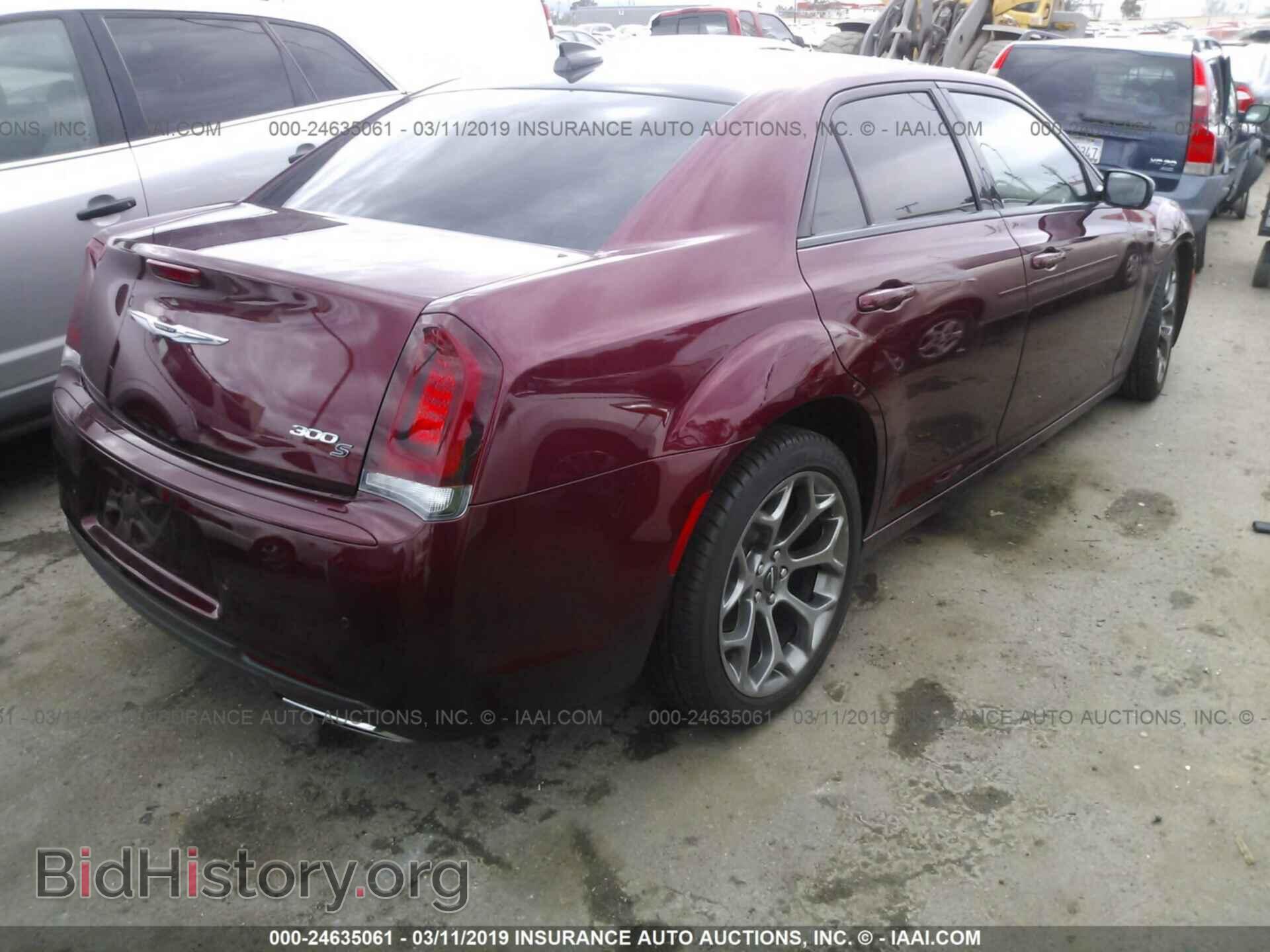 2018 CHRYSLER 300 - VIN: 2C3CCABG7JH141203 - Фото 4