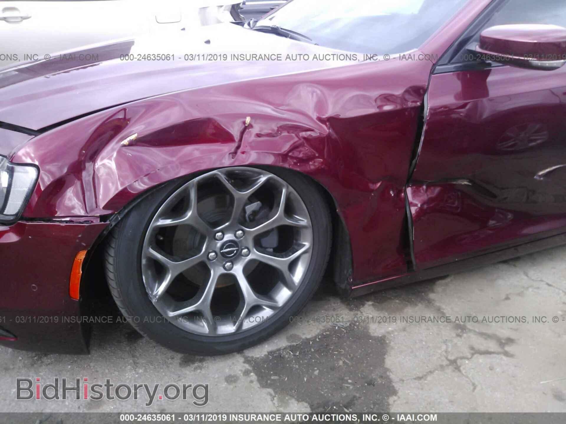 2018 CHRYSLER 300 - VIN: 2C3CCABG7JH141203 - Фото 6