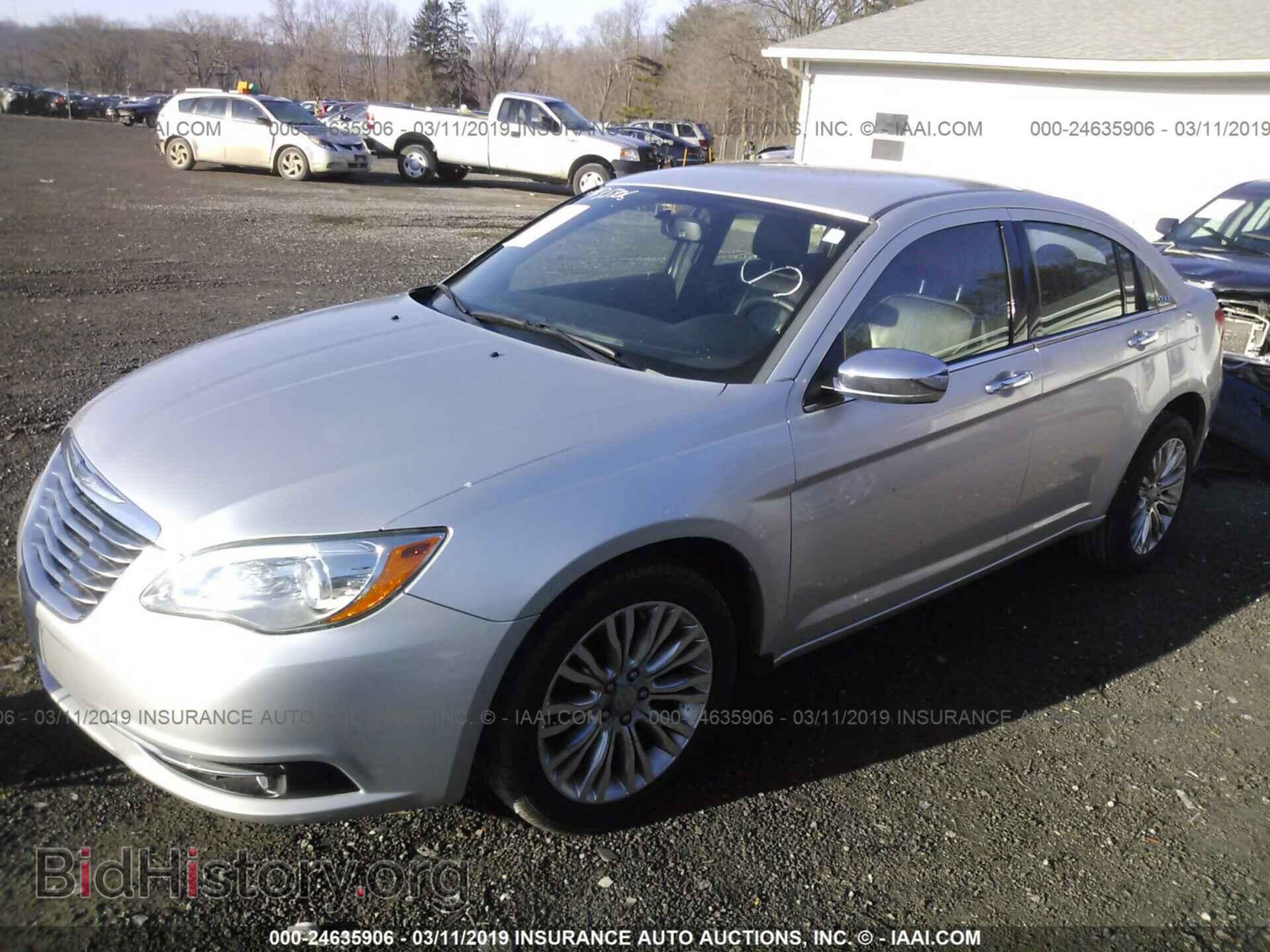 2012 CHRYSLER 200 - VIN: 1C3CCBCB1CN330044 - Photo 2