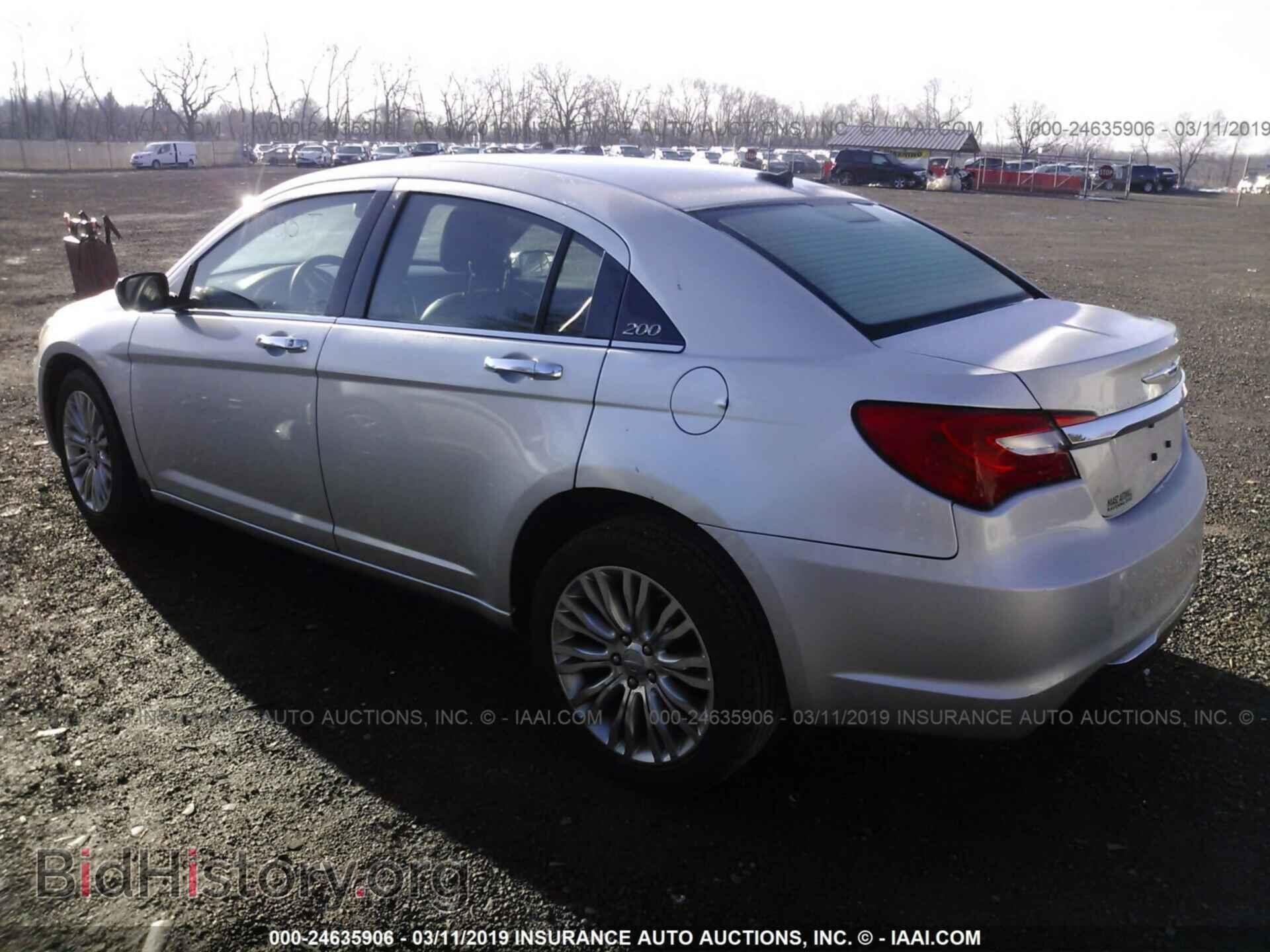 2012 CHRYSLER 200 - VIN: 1C3CCBCB1CN330044 - Photo 3