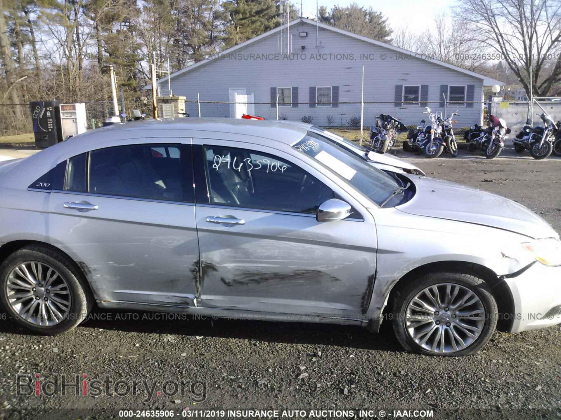 2012 CHRYSLER 200 - VIN: 1C3CCBCB1CN330044 - Photo 6