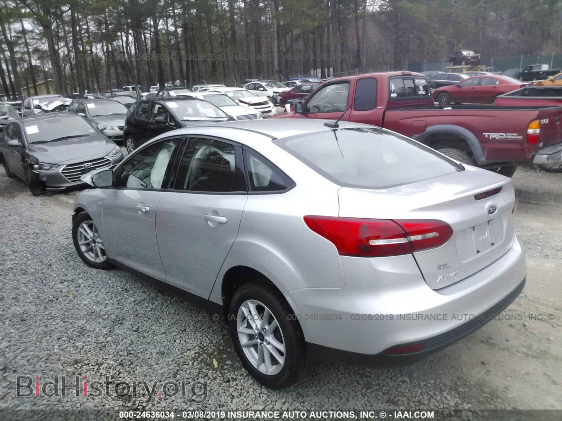2017 FORD FOCUS - VIN: 1FADP3F24HL267374 - Фото 3