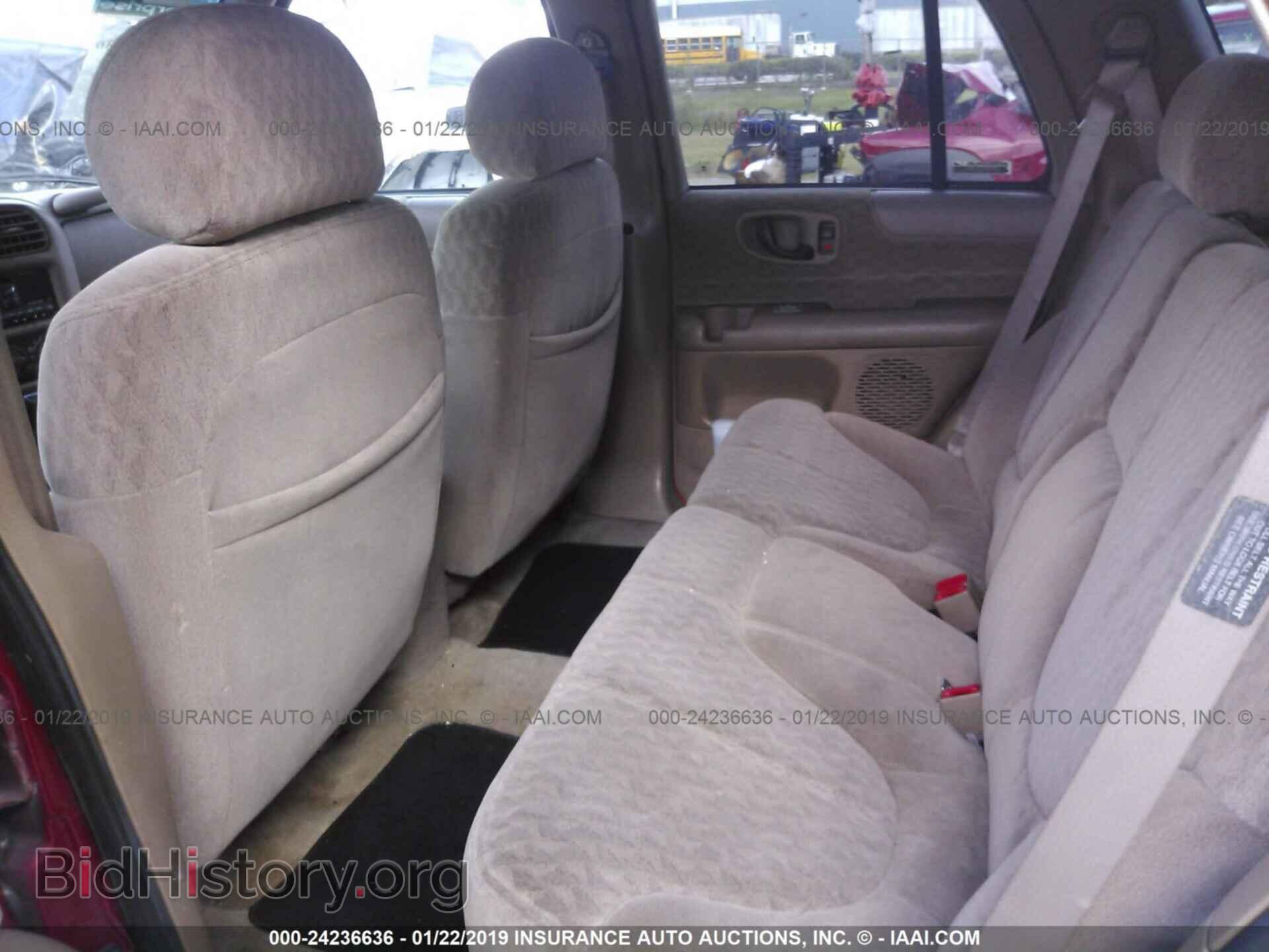 2000 GMC JIMMY - VIN: 1GKCS13W3Y2202381 - Фото 8