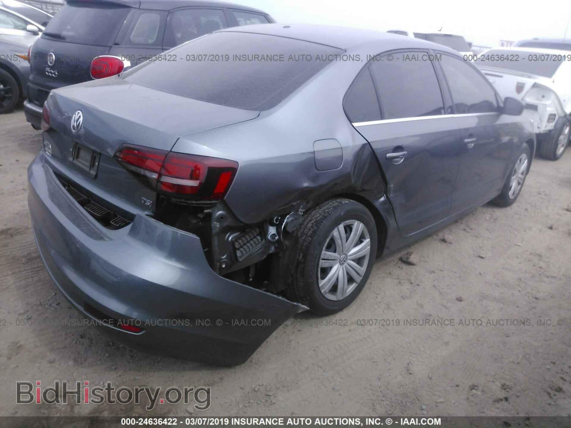 2017 VOLKSWAGEN JETTA - VIN: 3VW2B7AJ6HM336535 - Photo 4