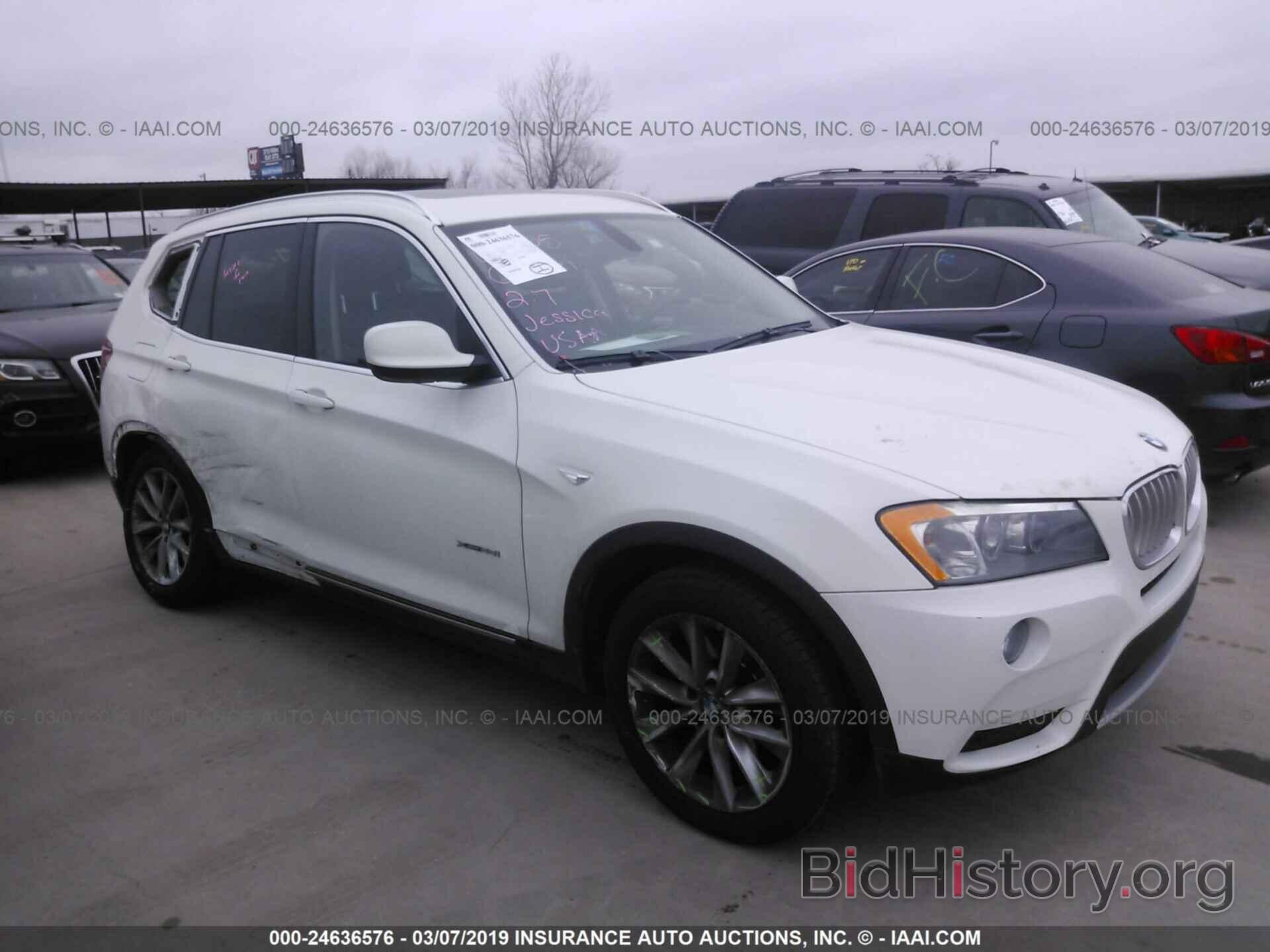 Photo 5UXWX5C52BL702220 - BMW X3 2011