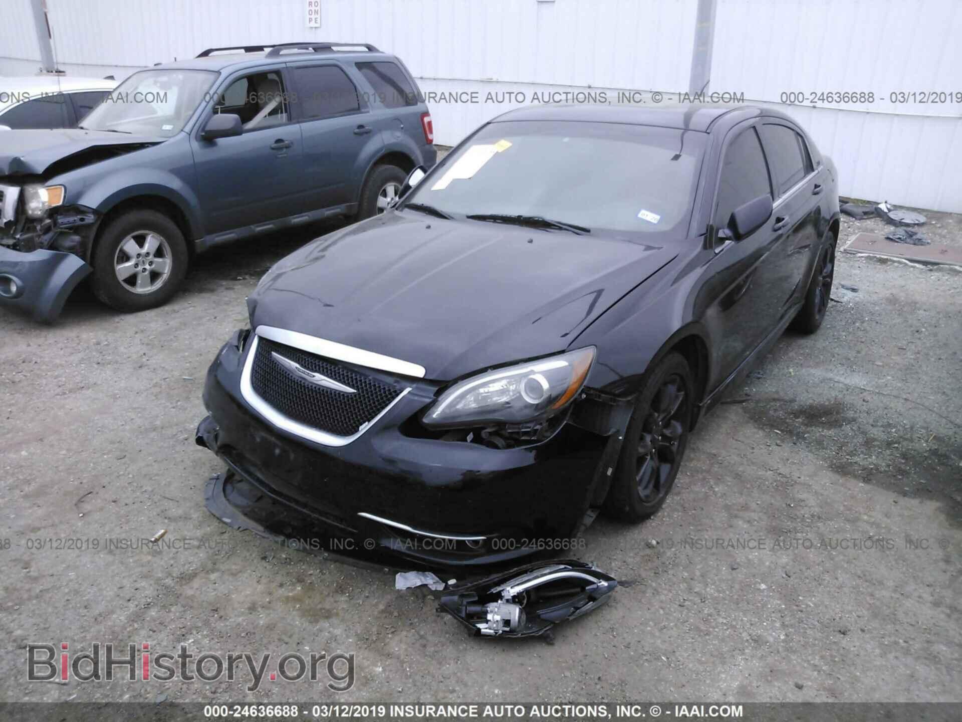 2014 CHRYSLER 200 - VIN: 1C3CCBCG8EN191710 - Фото 2