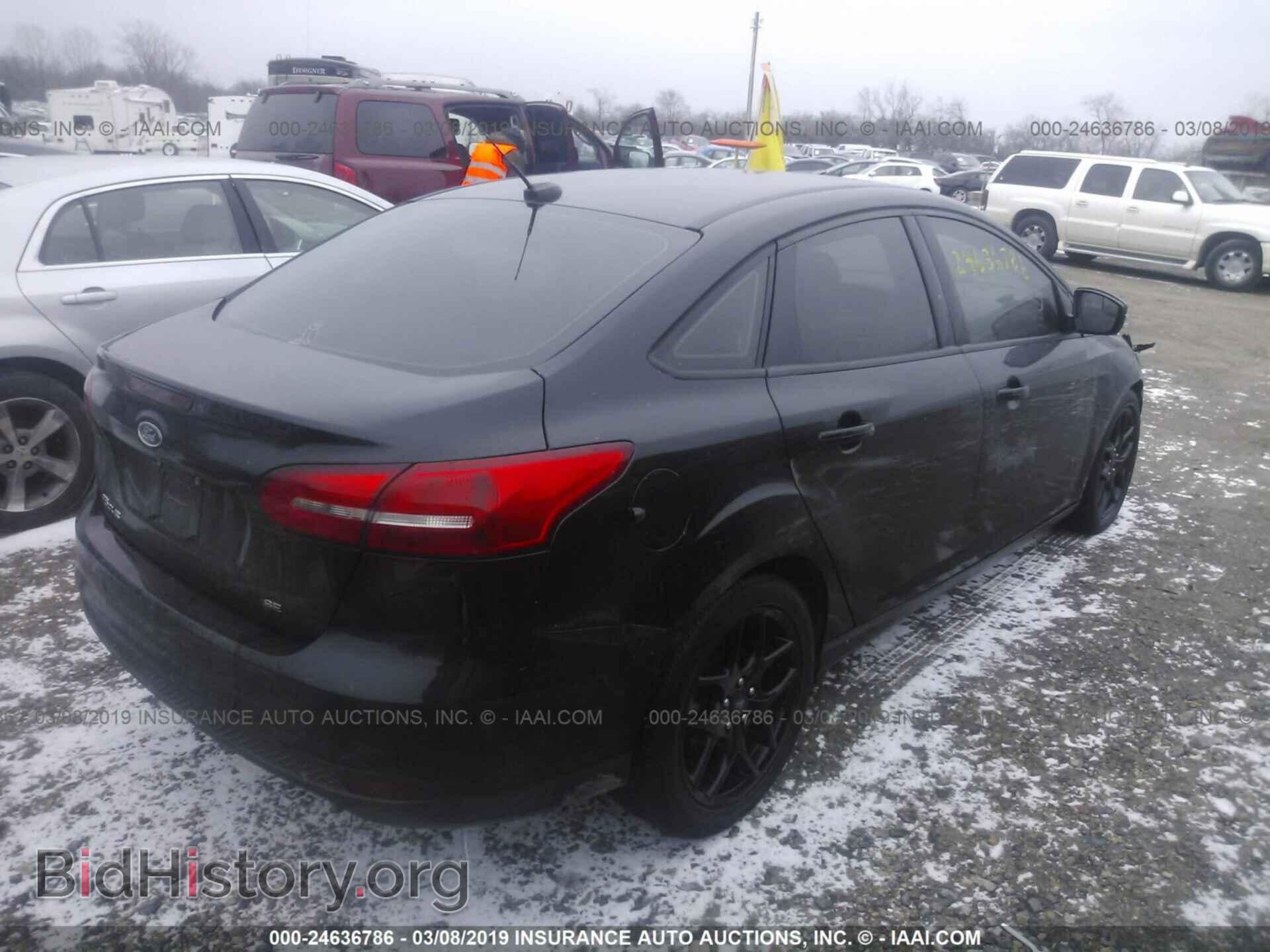 2016 FORD FOCUS - VIN: 1FADP3F27GL374028 - Photo 4