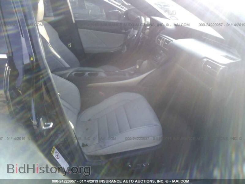 2014 Lexus IS (VIN JTHBF1D23E5024133) — photo 5 of 10