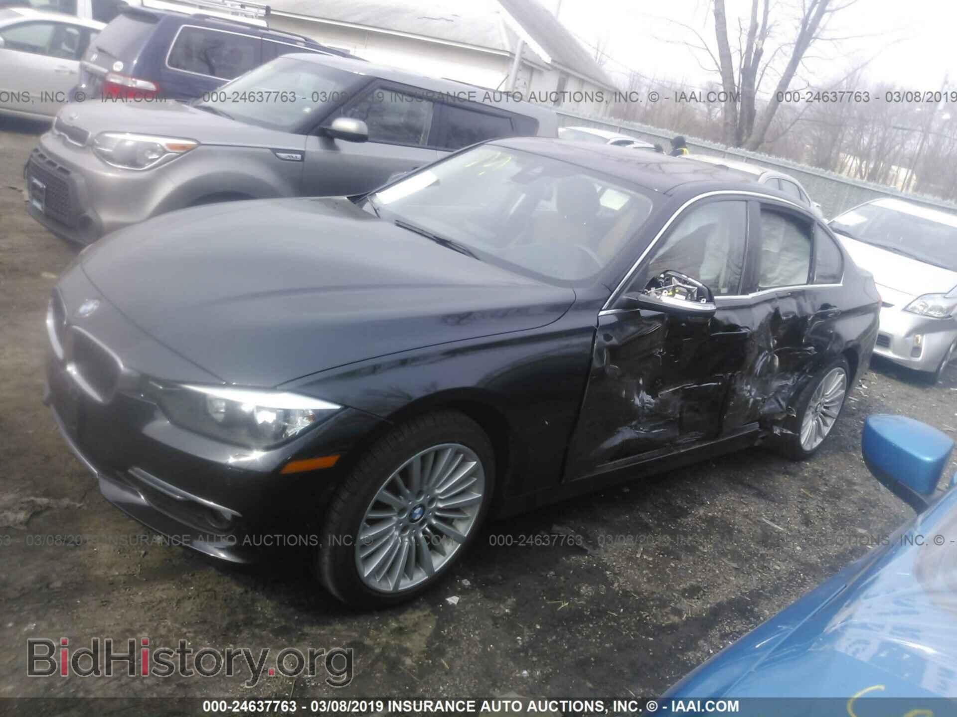 2015 BMW 328 - VIN: WBA3B3G57FNT18944 - Фото 2