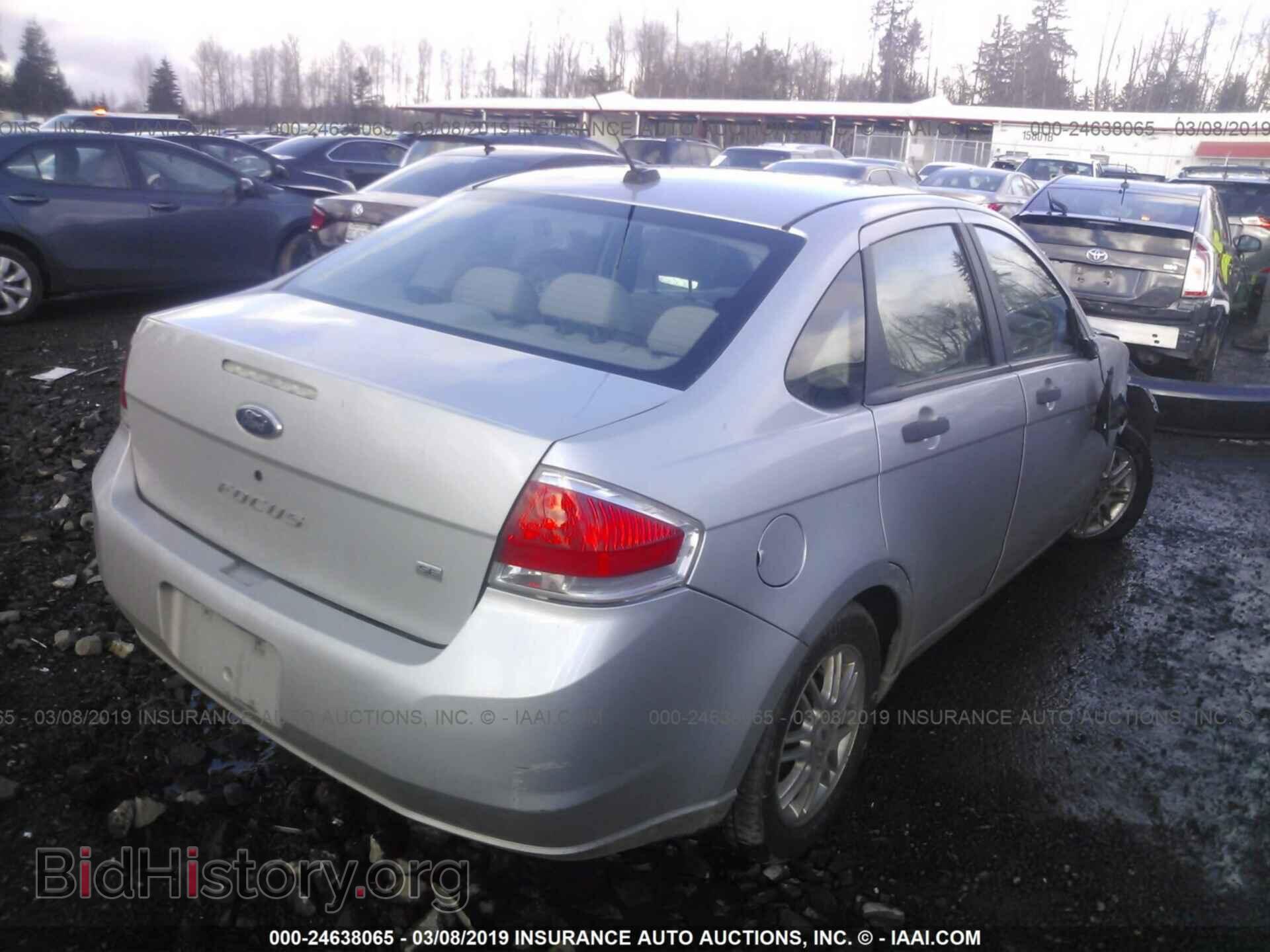 2009 FORD FOCUS - VIN: 1FAHP35N79W268404 - Фото 4