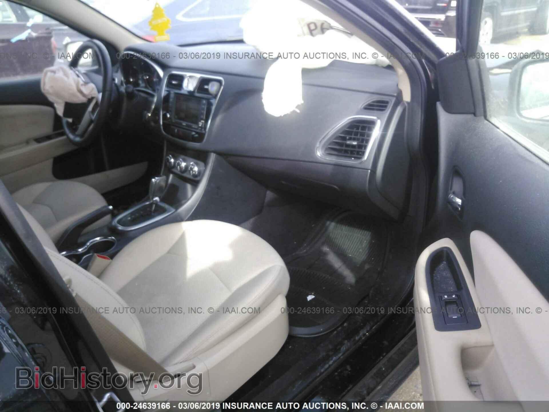 2012 CHRYSLER 200 - VIN: 1C3CCBBB3CN211476 - Фото 5