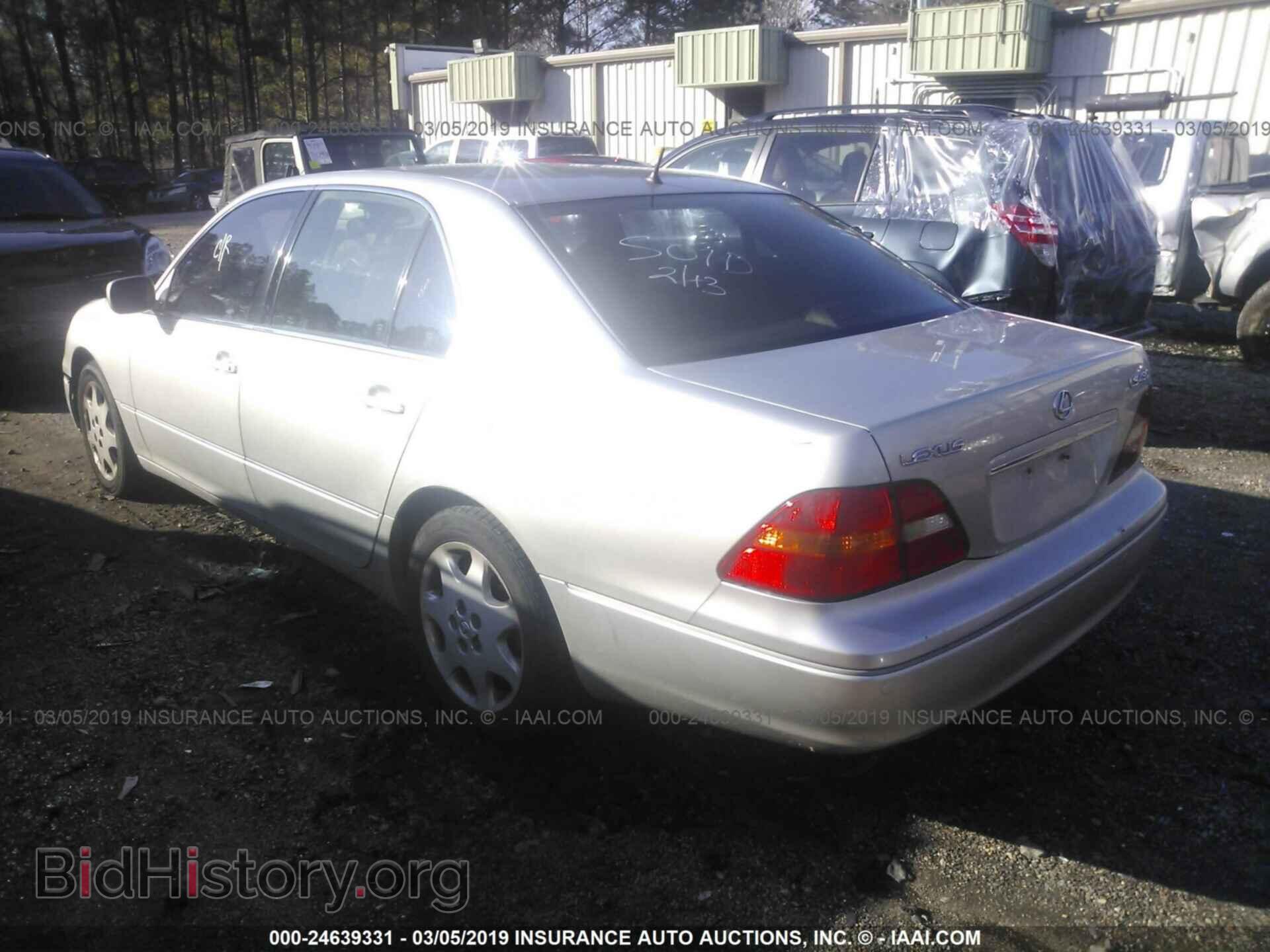 2003 LEXUS LS - VIN: JTHBN30F130105875 - Фото 3