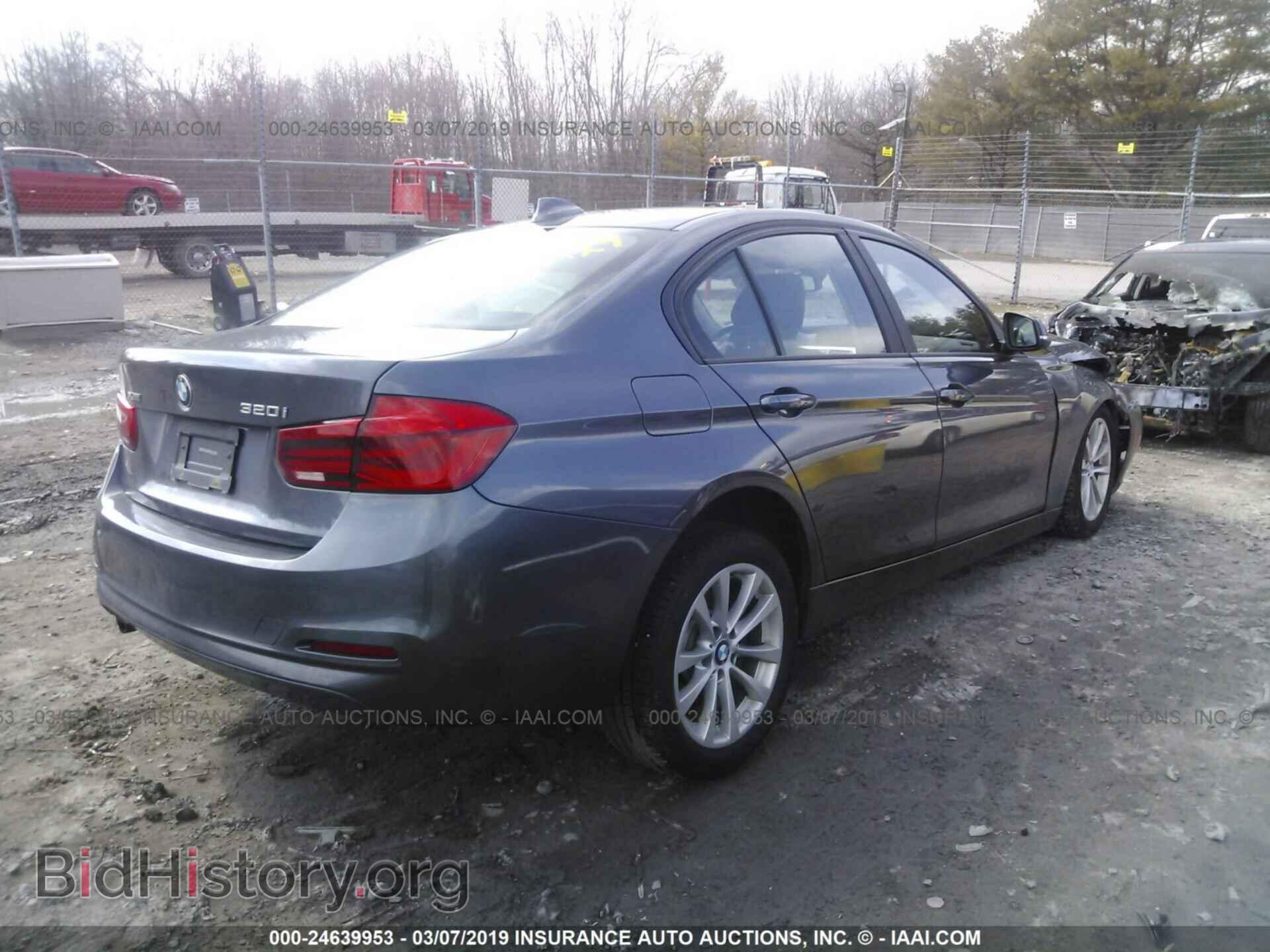 2016 BMW 320 - VIN: WBA8E5G55GNU20141 - Photo 4