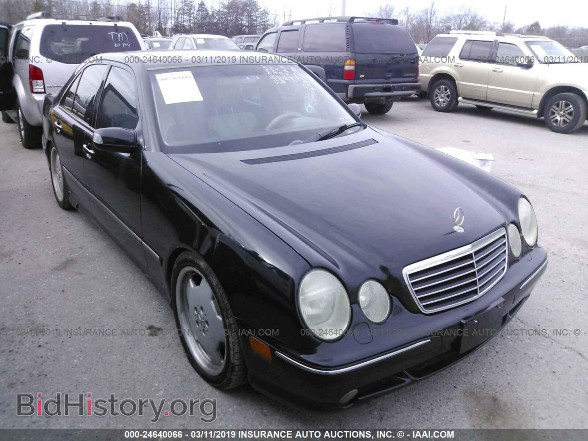 Photo WDBJF74JXYA975382 - MERCEDES-BENZ E 2000