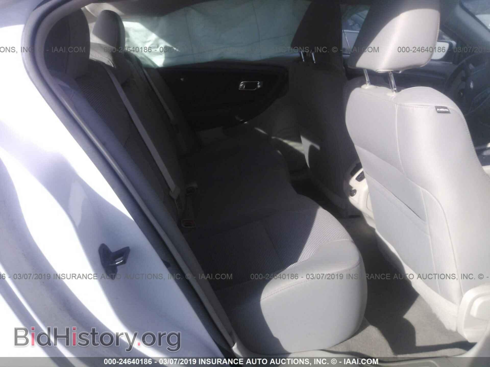 2011 FORD TAURUS - VIN: 1FAHP2EW6BG168703 - Фото 8
