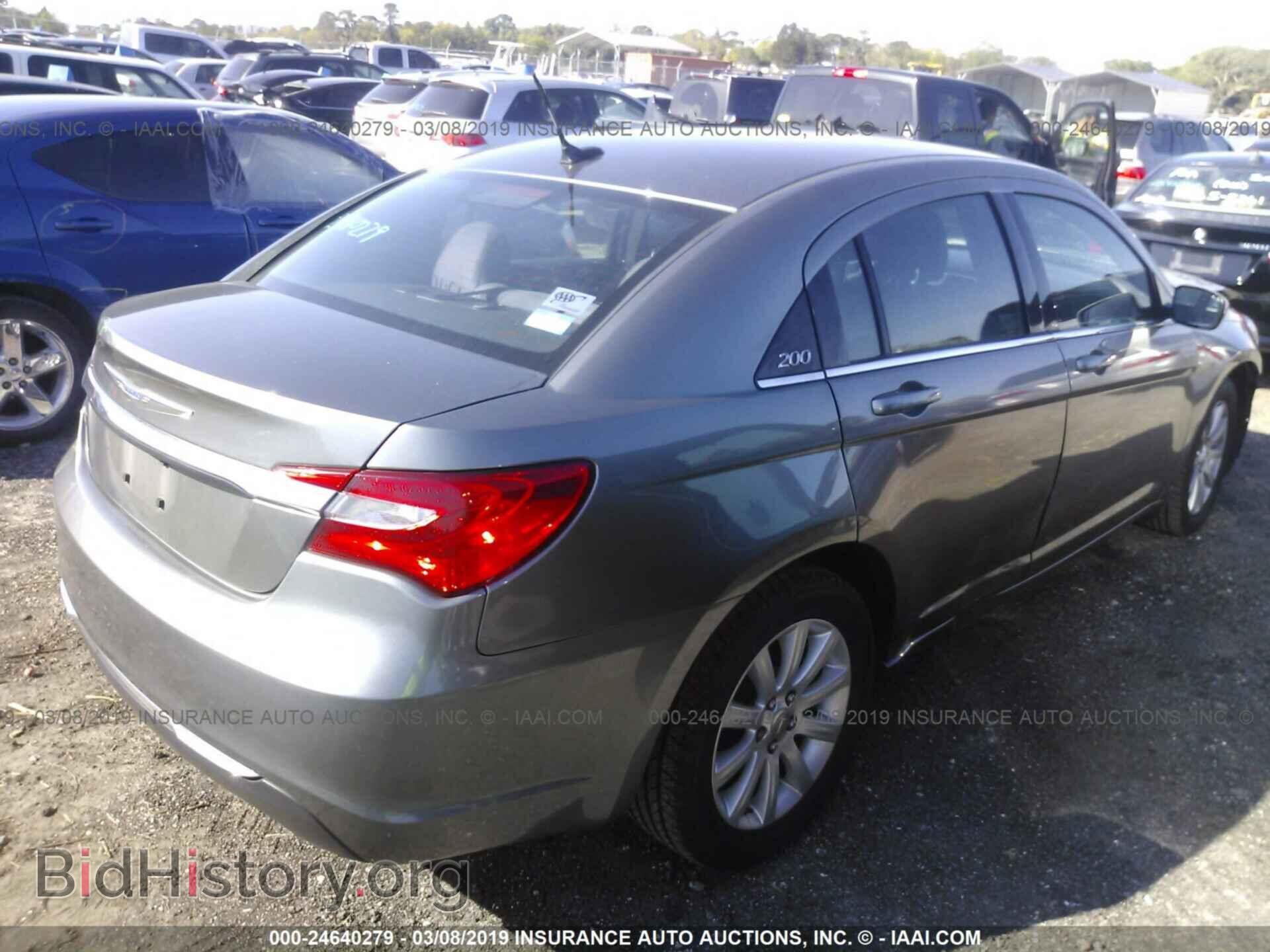 2013 CHRYSLER 200 - VIN: 1C3CCBBG0DN528161 - Фото 4