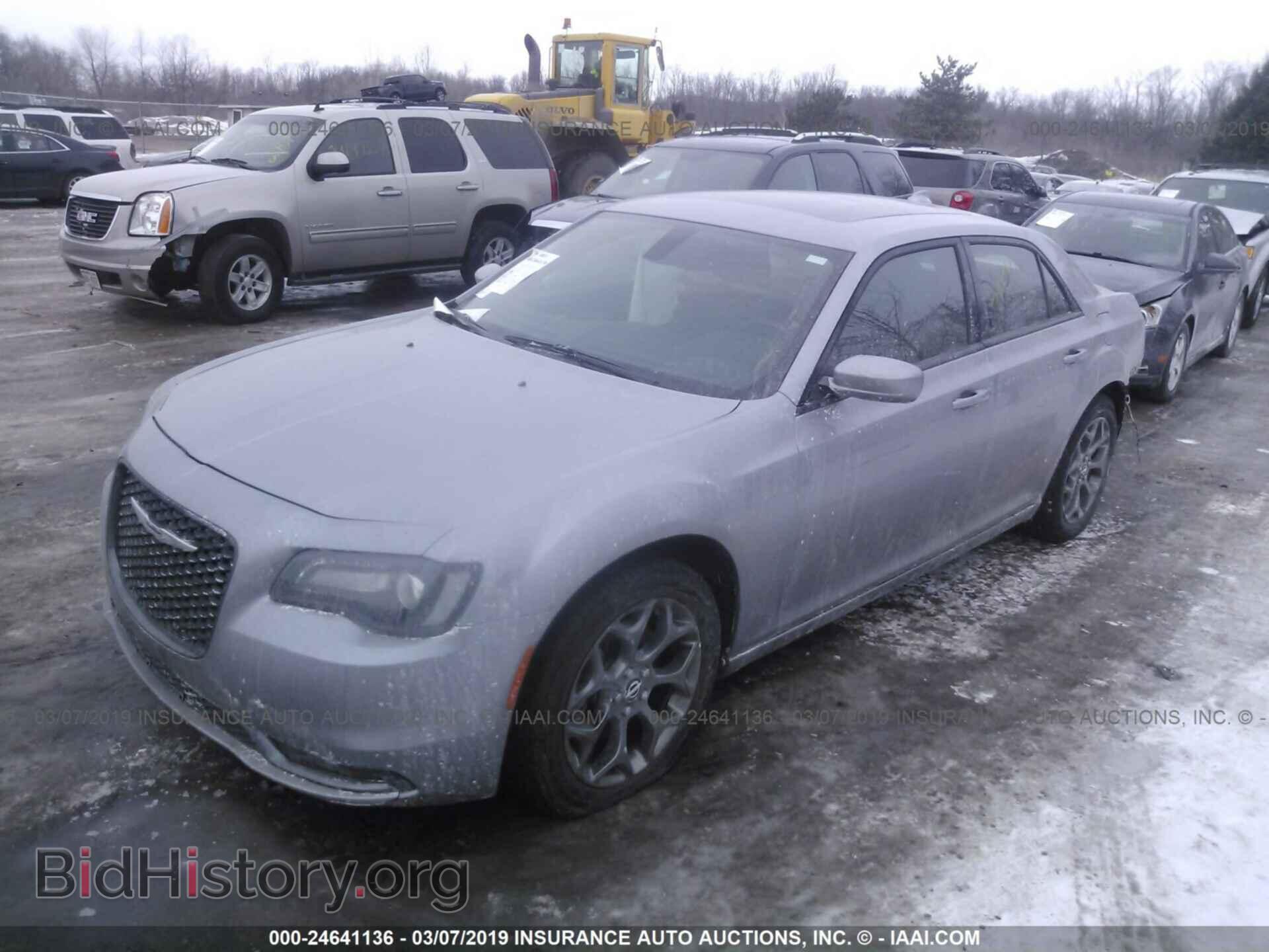 2016 CHRYSLER 300 - VIN: 2C3CCAGG3GH244412 - Фото 2