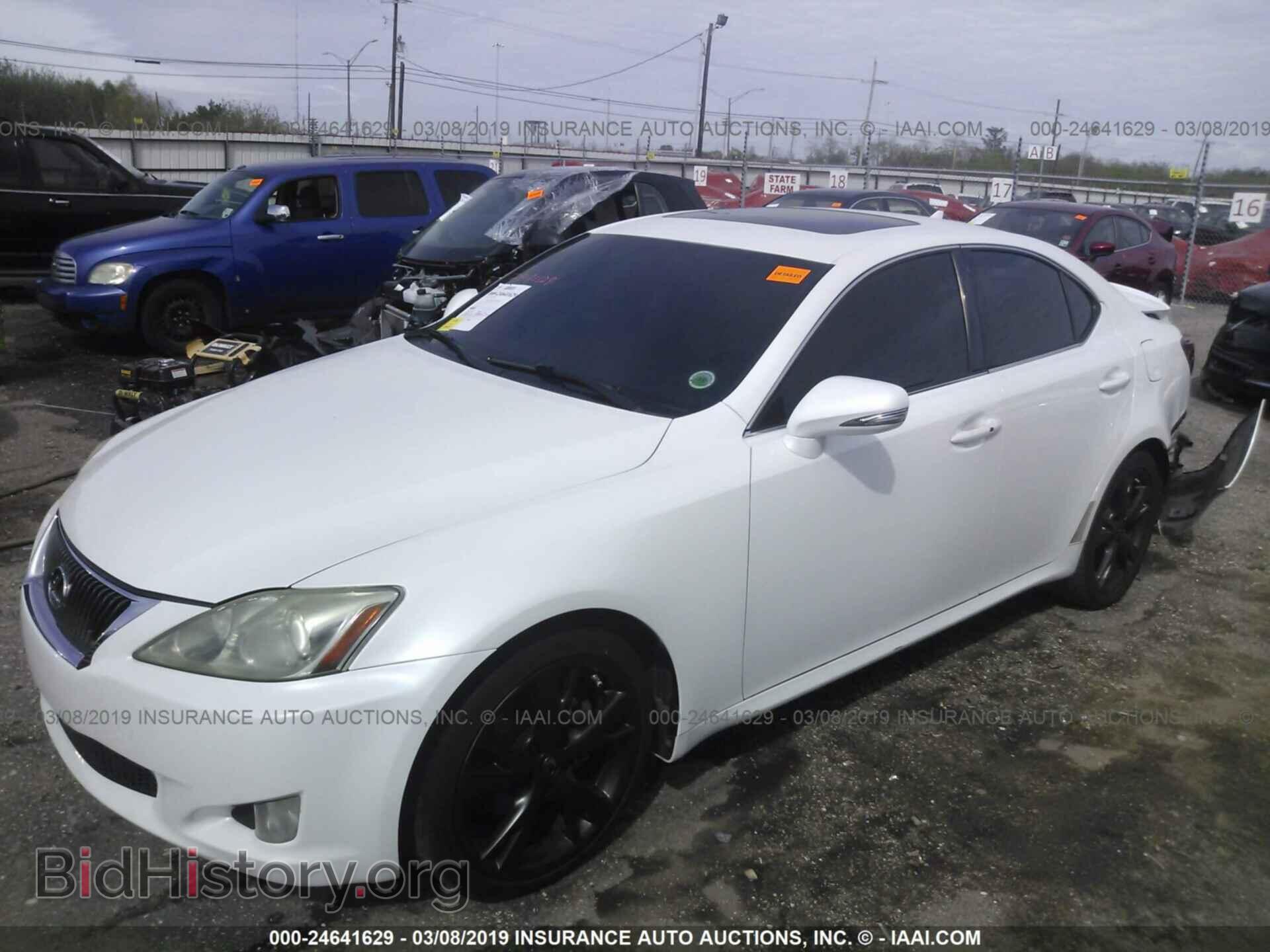 2010 LEXUS IS - VIN: JTHBF5C20A5121101 - Photo 2