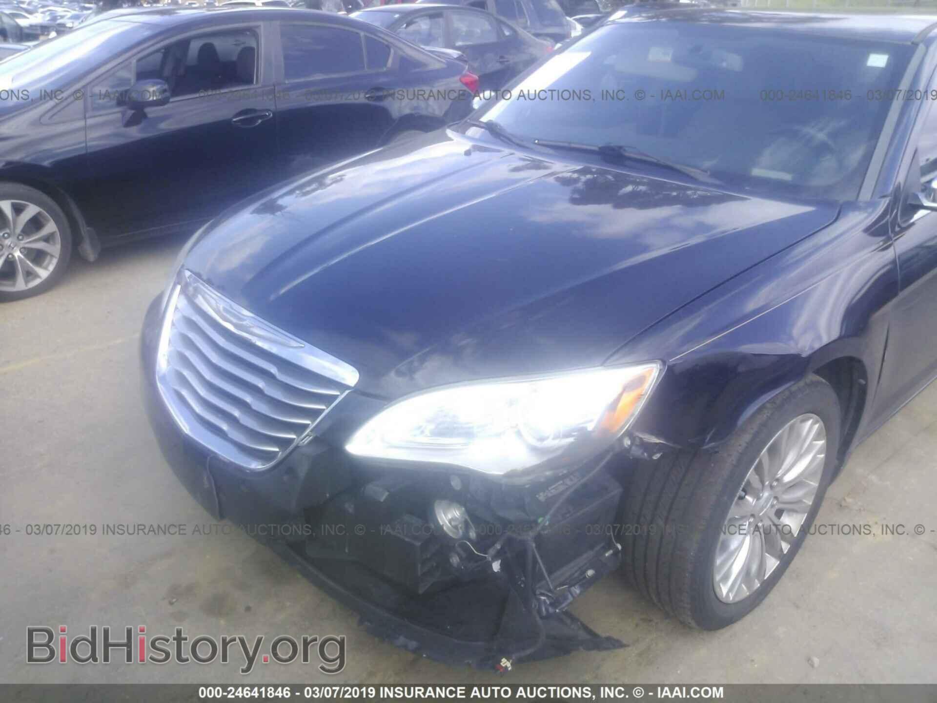 2012 CHRYSLER 200 - VIN: 1C3CCBCG8CN107592 - Фото 6