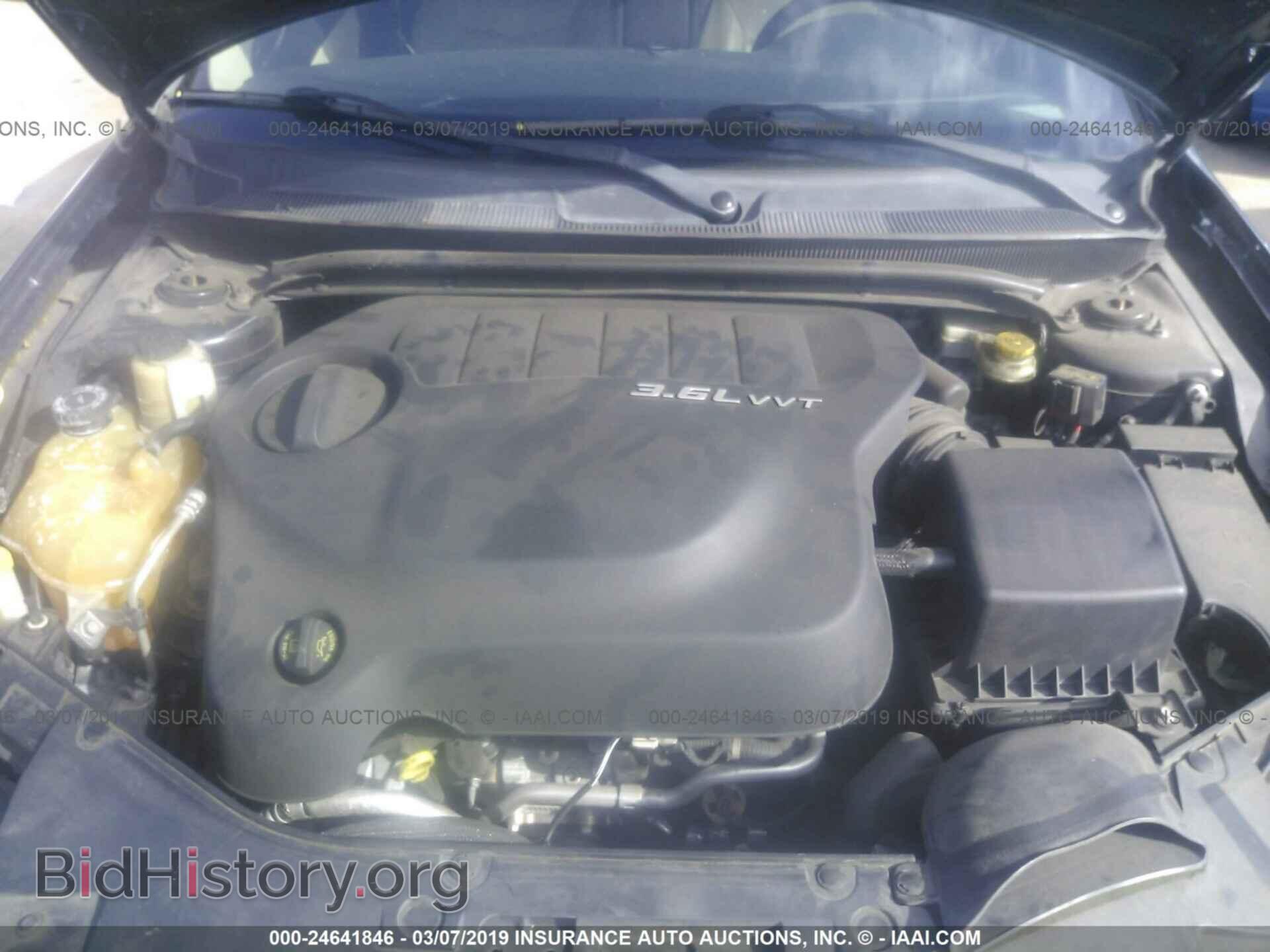 2012 CHRYSLER 200 - VIN: 1C3CCBCG8CN107592 - Фото 10