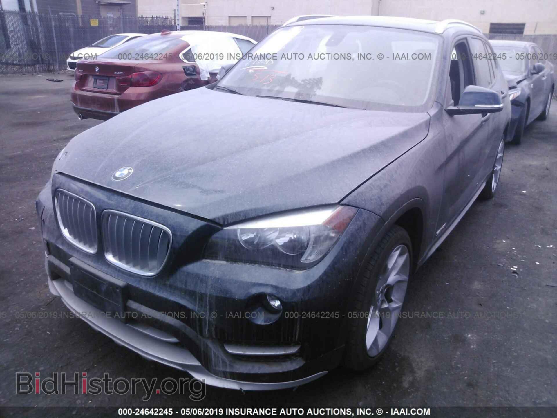 2015 BMW X1 - VIN: WBAVM1C51FVW58247 - Фото 2