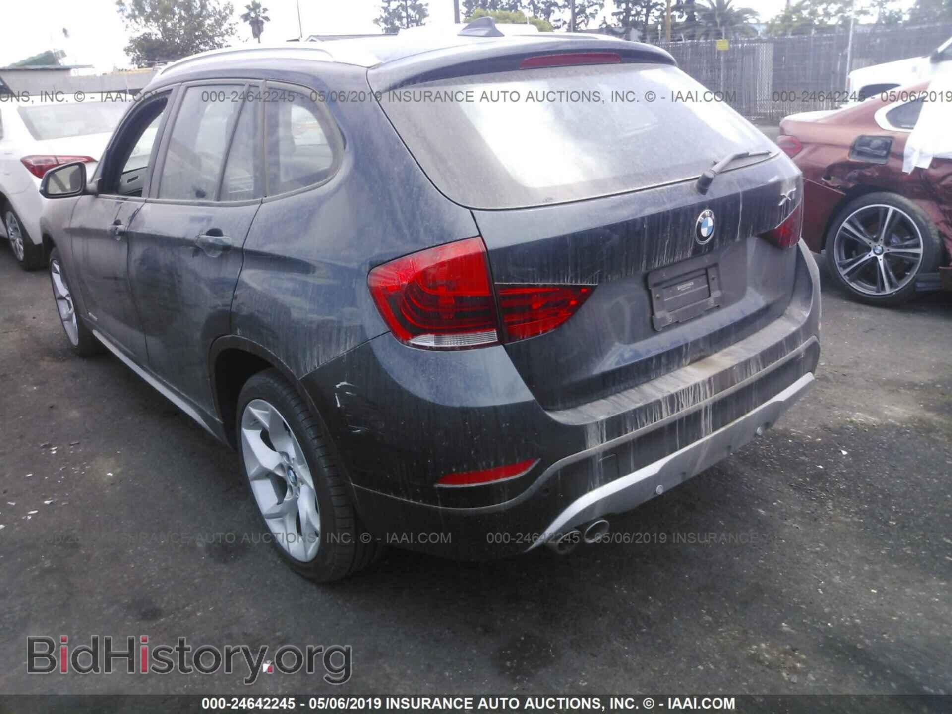 2015 BMW X1 - VIN: WBAVM1C51FVW58247 - Фото 3