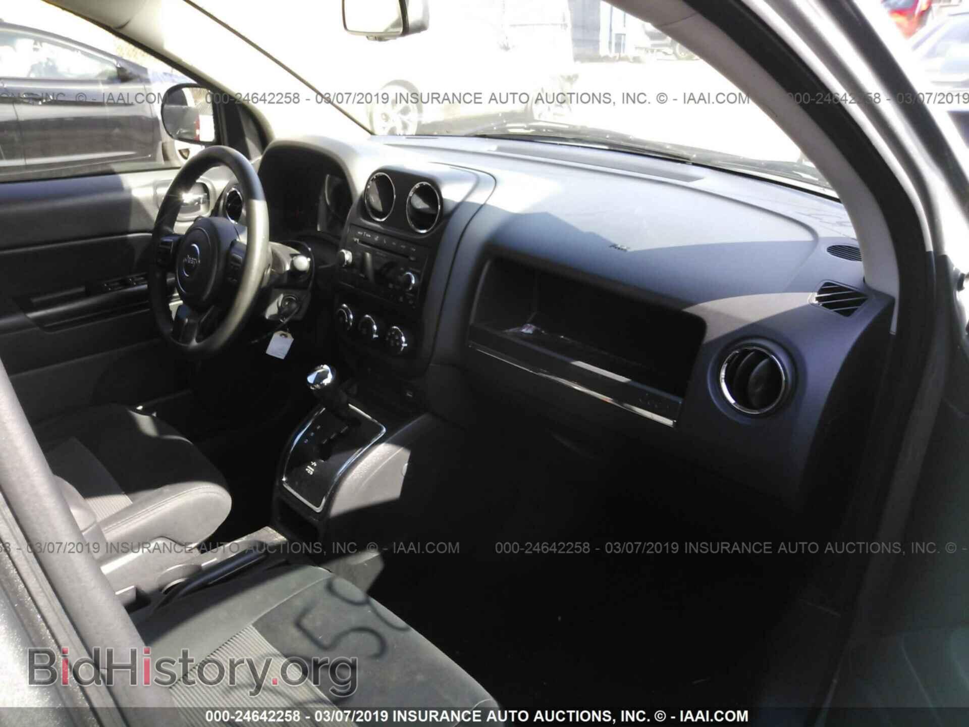 2011 JEEP COMPASS - VIN: 1J4NF1FB2BD244063 - Фото 5