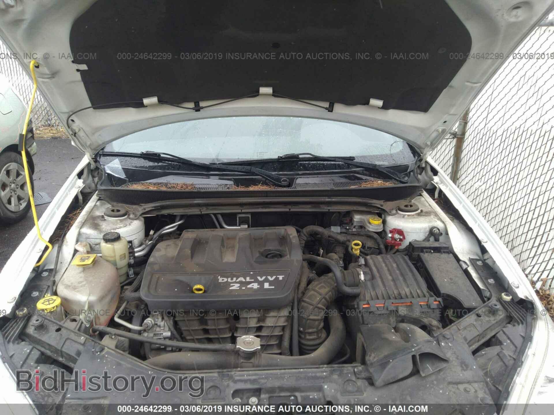 2012 CHRYSLER 200 - VIN: 1C3CCBAB6CN114287 - Фото 10