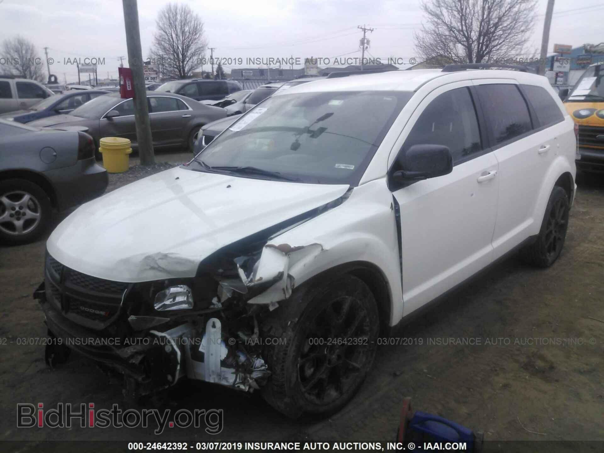 2017 DODGE JOURNEY - VIN: 3C4PDCBG2HT566111 - Фото 2