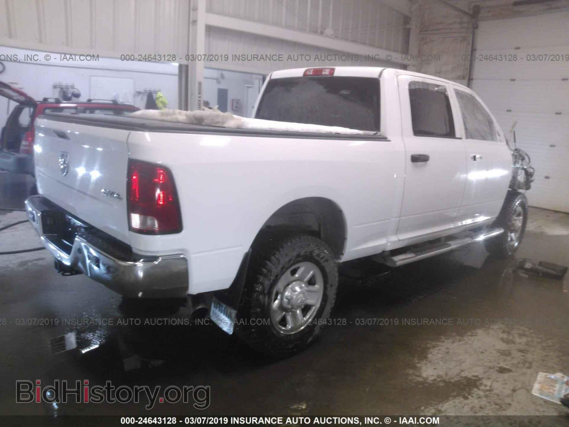 2014 RAM 2500 - VIN: 3C6UR5CL6EG314935 - Photo 4