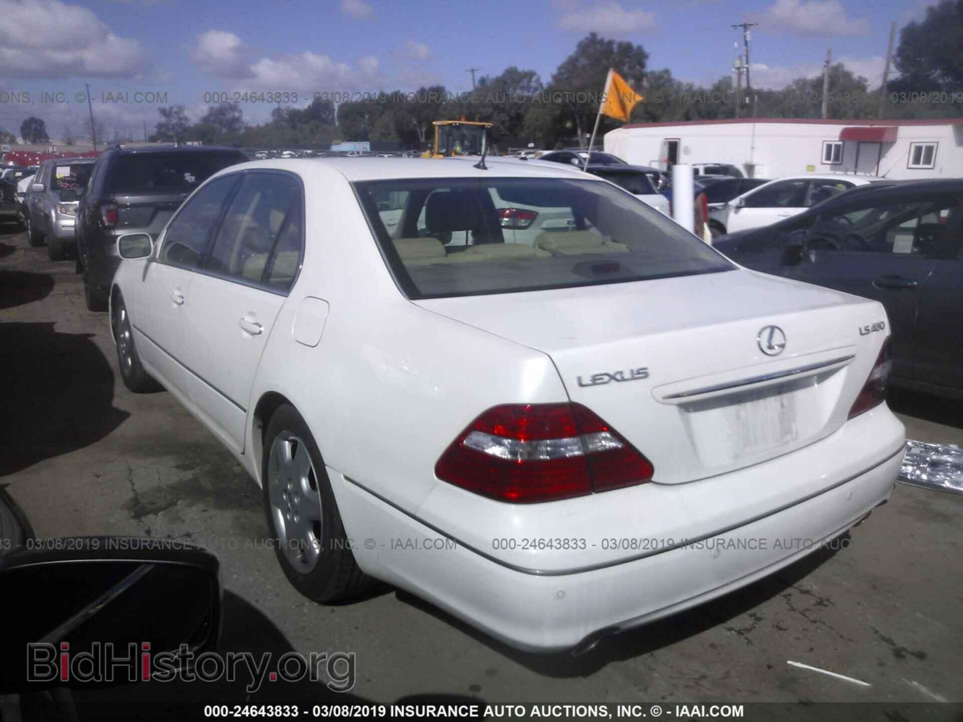 2004 LEXUS LS - VIN: JTHBN36F140164272 - Фото 3