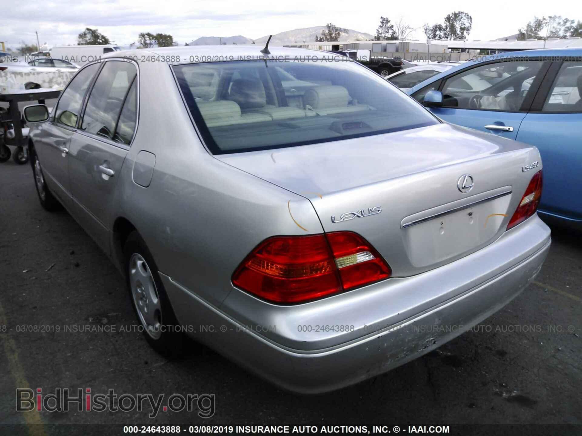 2001 LEXUS LS - VIN: JTHBN30FX10024340 - Photo 3