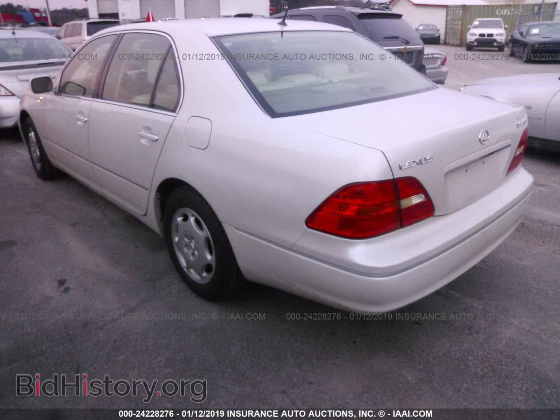 2001 LEXUS LS - VIN: JTHBN30F910048922 - Photo 3