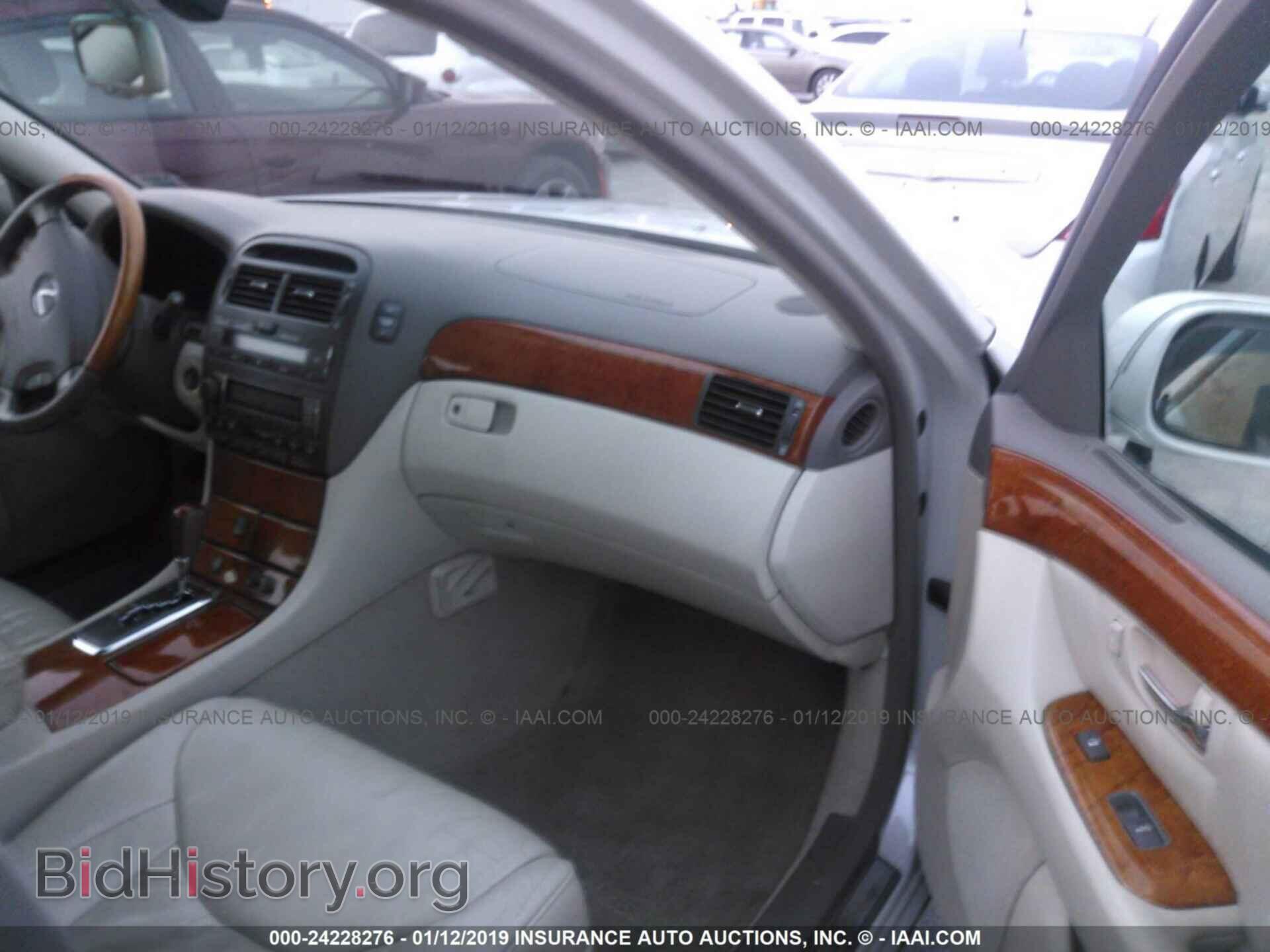 2001 LEXUS LS - VIN: JTHBN30F910048922 - Photo 5