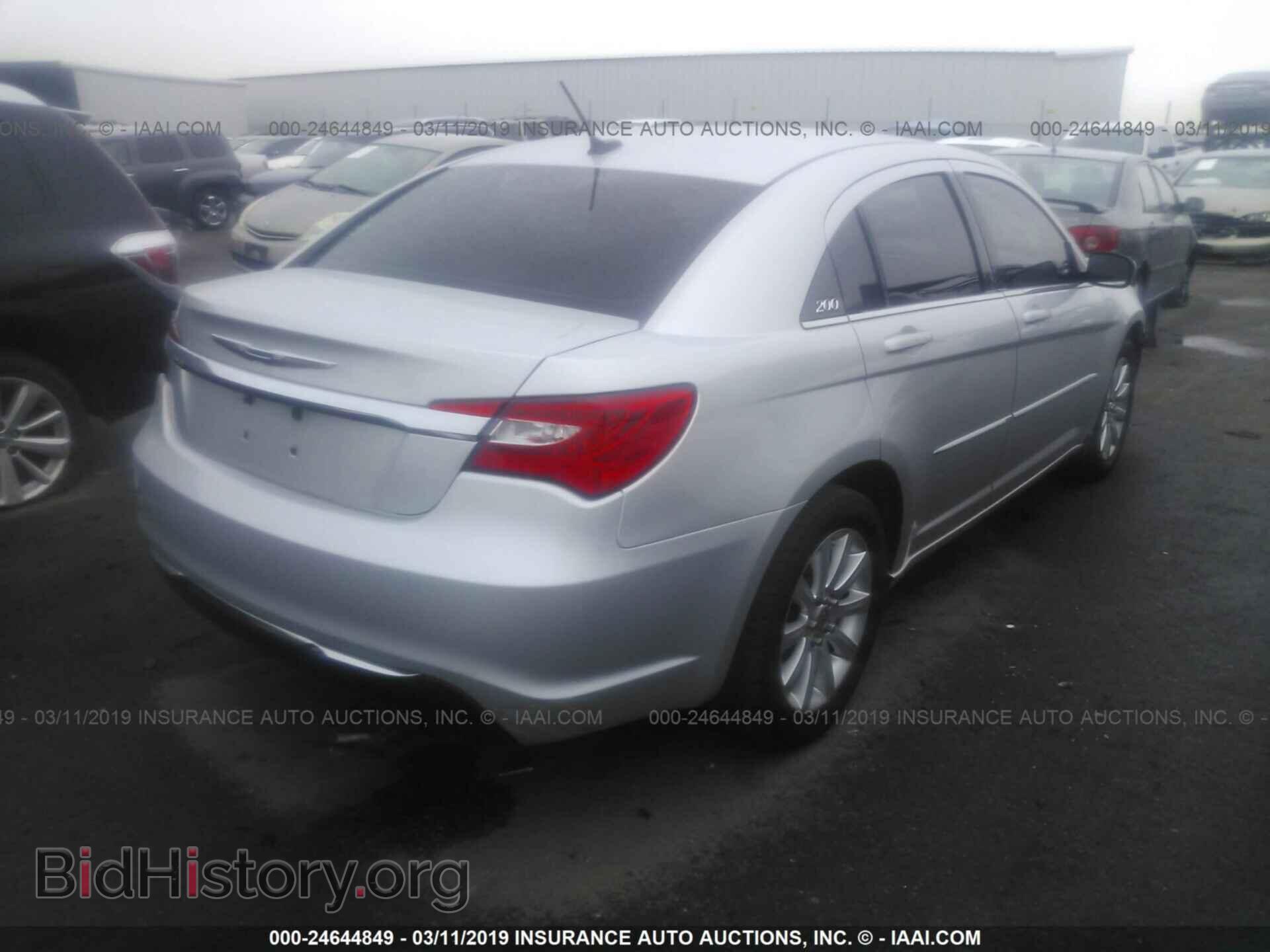 2011 CHRYSLER 200 - VIN: 1C3BC4FB9BN563946 - Фото 4