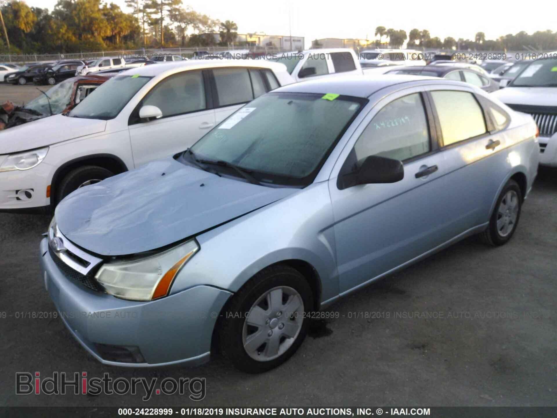 2008 FORD FOCUS - VIN: 1FAHP34NX8W158530 - Фото 2