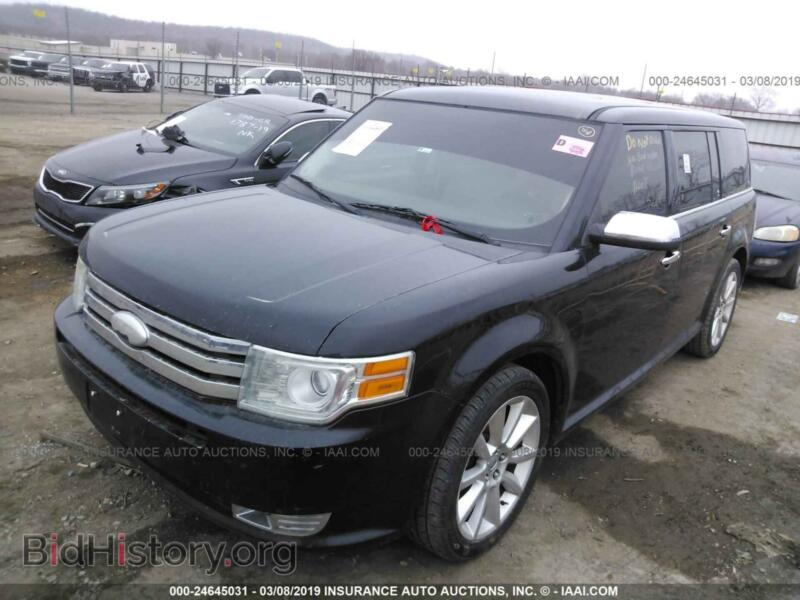 2011 Ford FLEX (VIN 2FMGK5DC7BBD29737) — фото 2 из 10