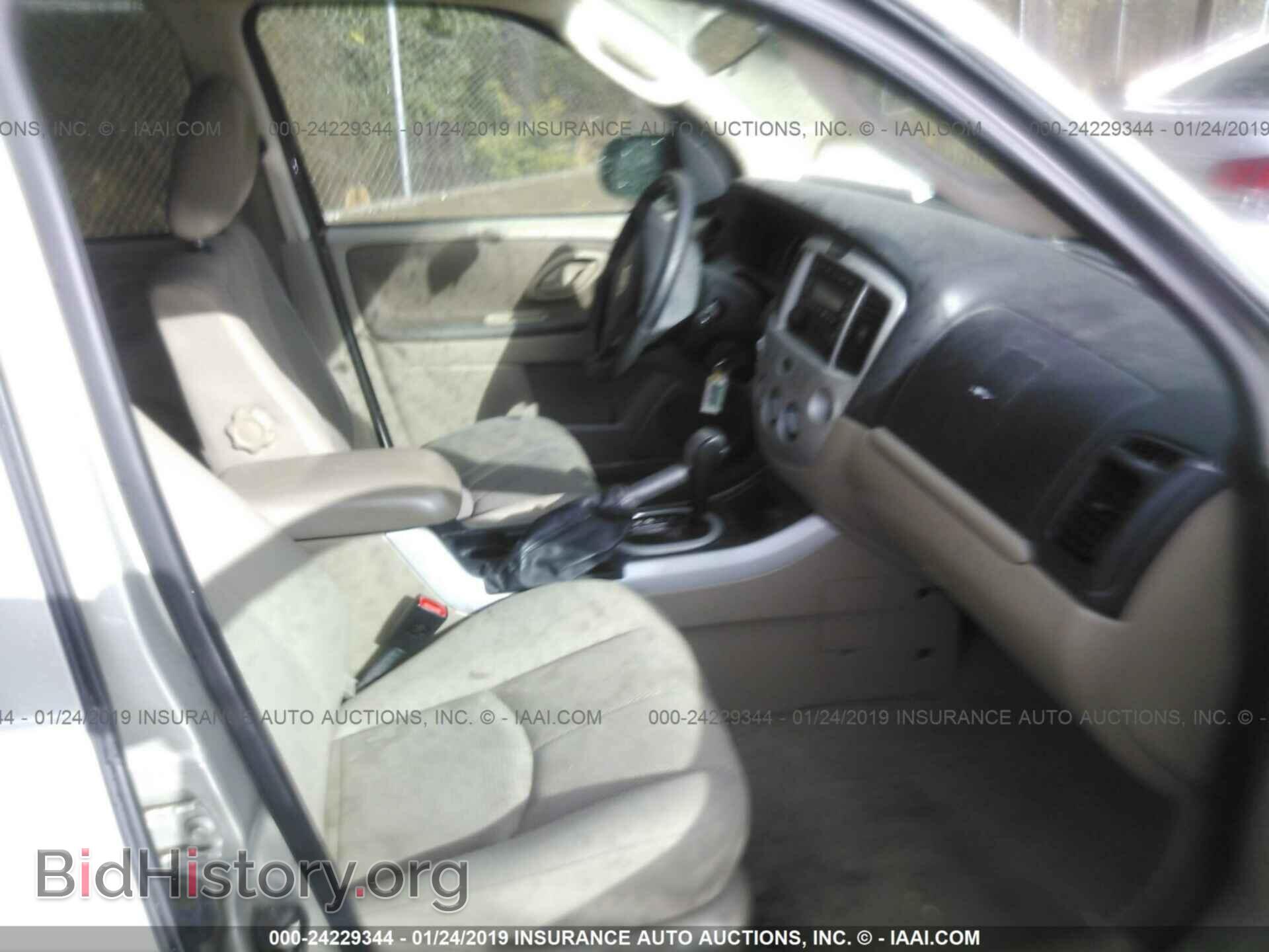 2005 MAZDA TRIBUTE - VIN: 4F2YZ04185KM41642 - Фото 5