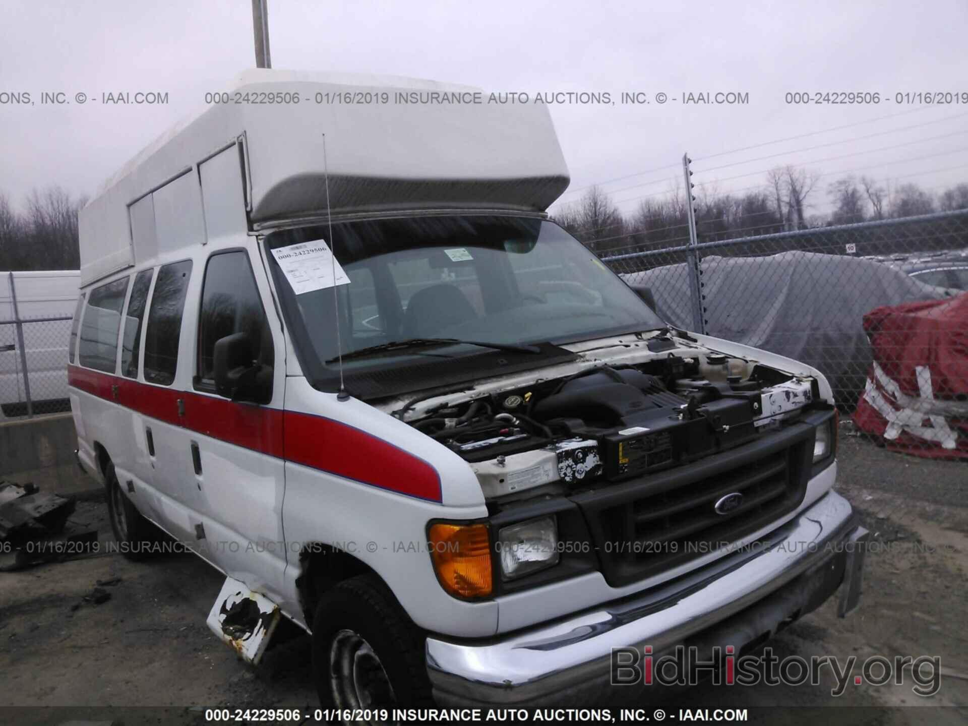 Photo 1FTNS24L54HB08167 - FORD ECONOLINE 2004