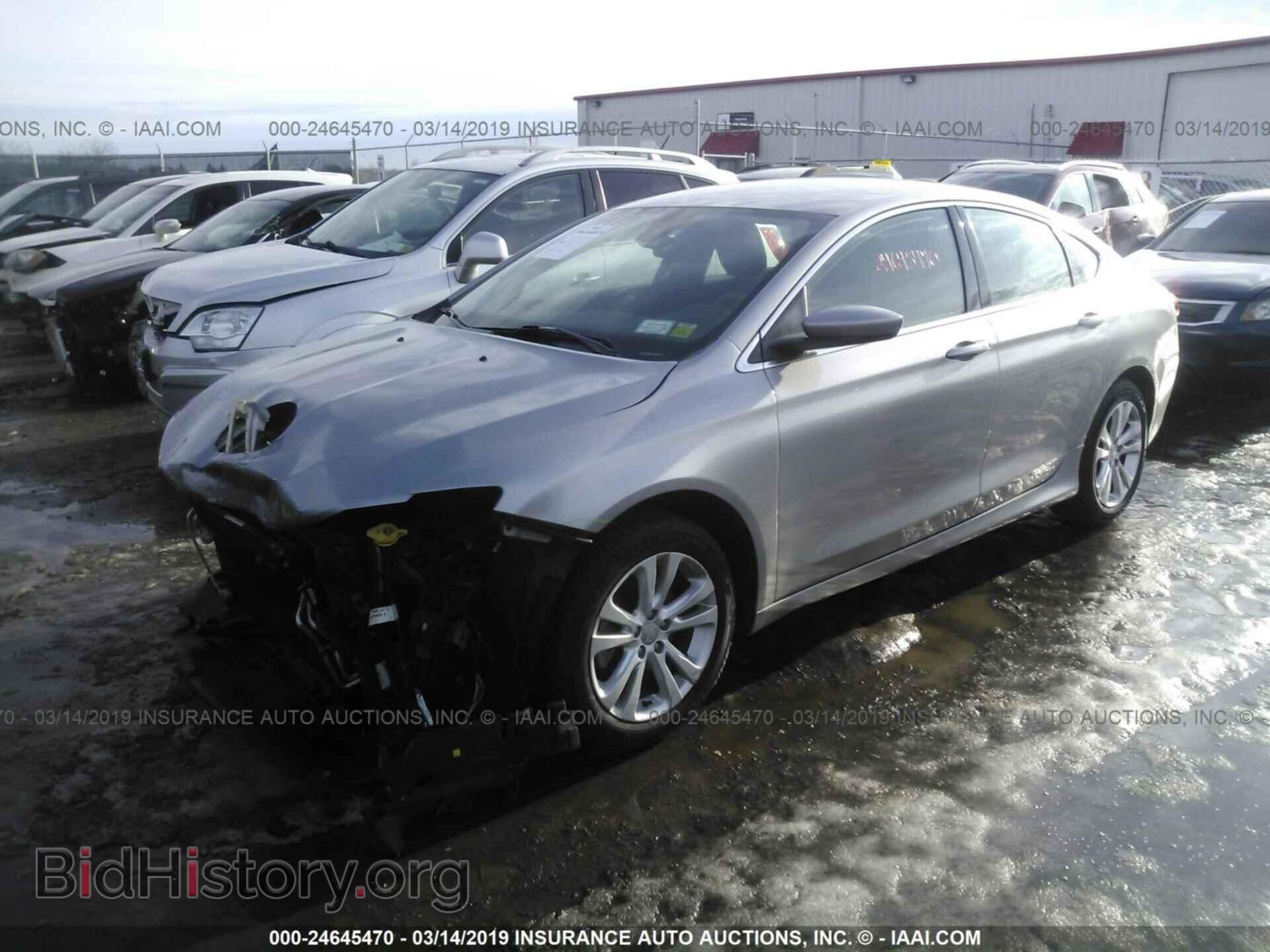 2016 CHRYSLER 200 - VIN: 1C3CCCAB1GN102043 - Photo 2